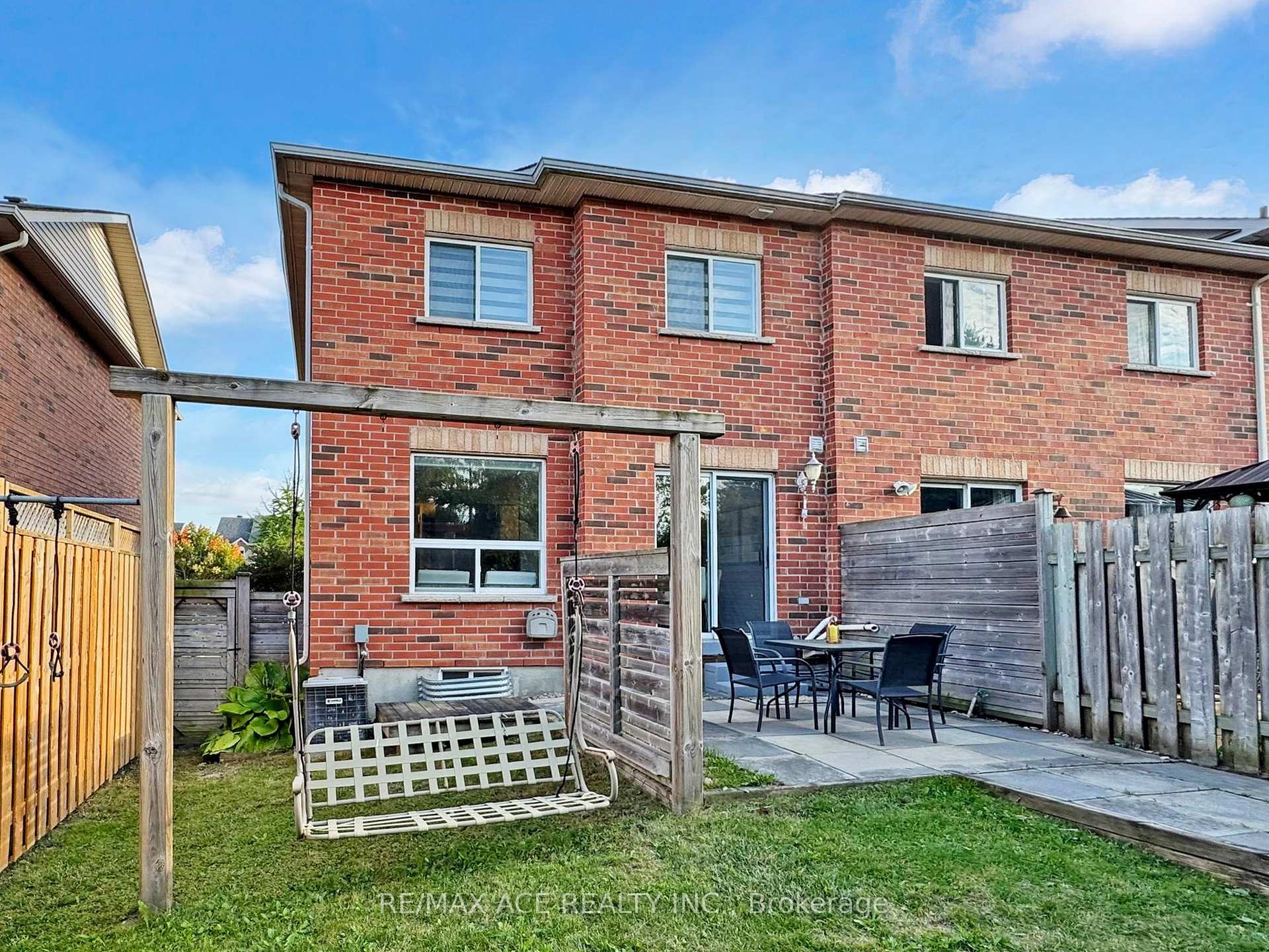 Photo 44 of 40 Gadwall Avenue, Barrie, Painswick South — HOMEH
