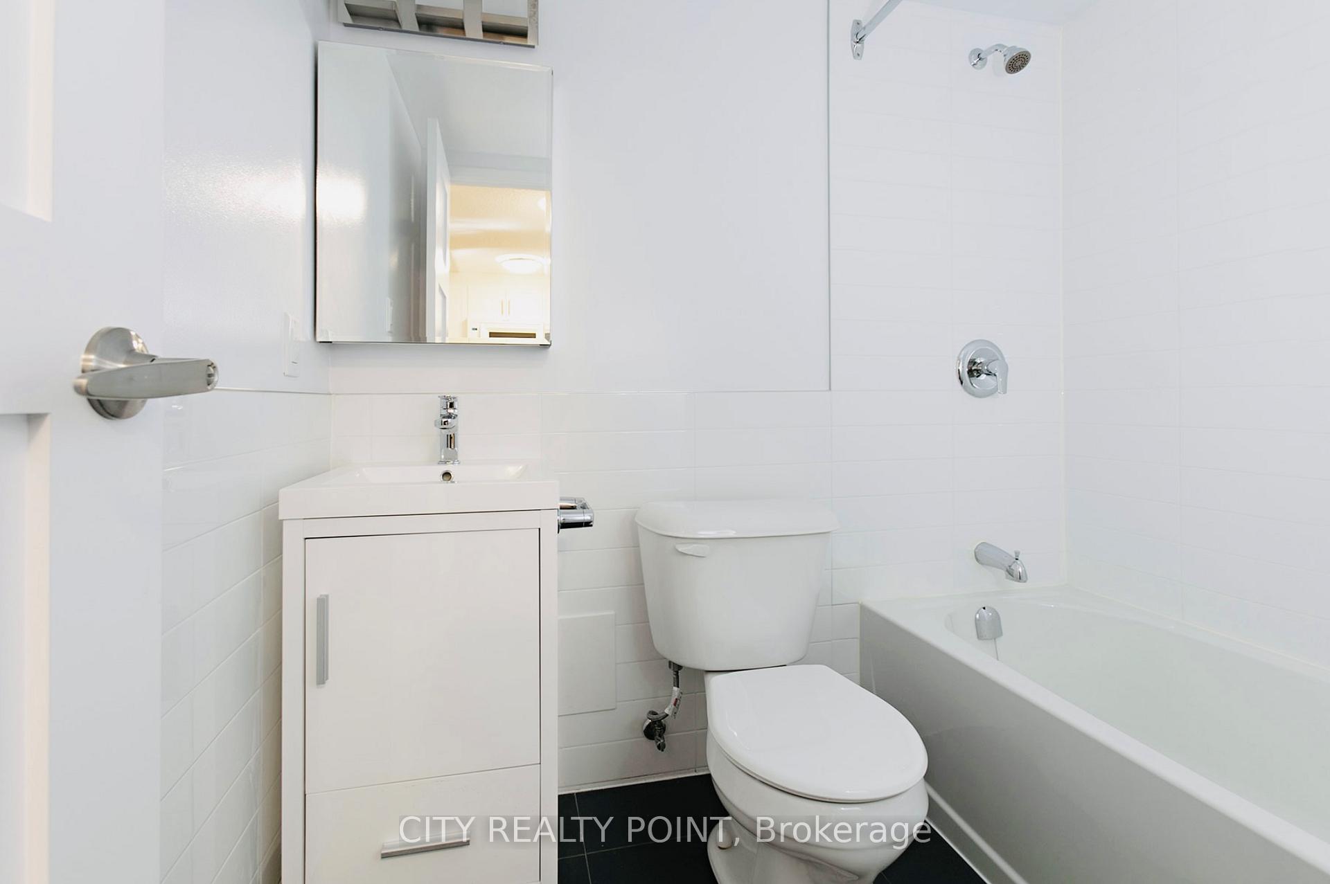 Photo 2 of Unit 306, 990 Avenue Road, Toronto, Yonge-Eglinton — HOMEH