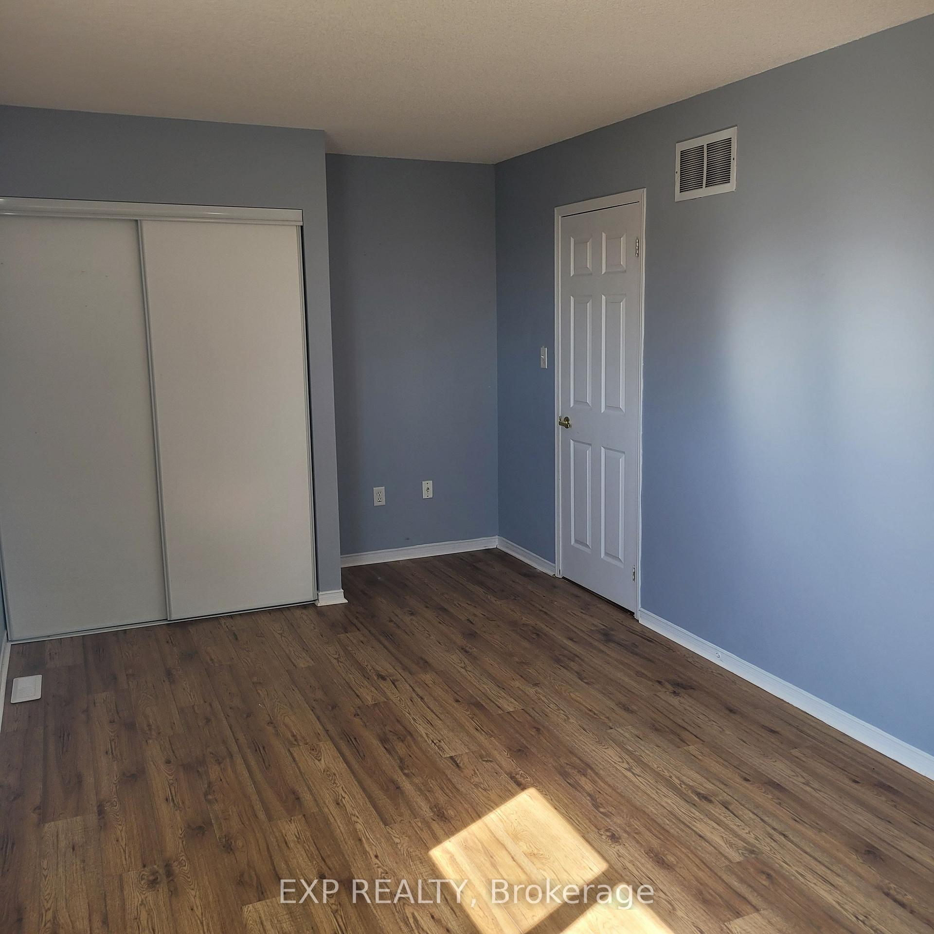 Photo 7 of 306 Johnson Street, Barrie, Georgian Drive — HOMEH