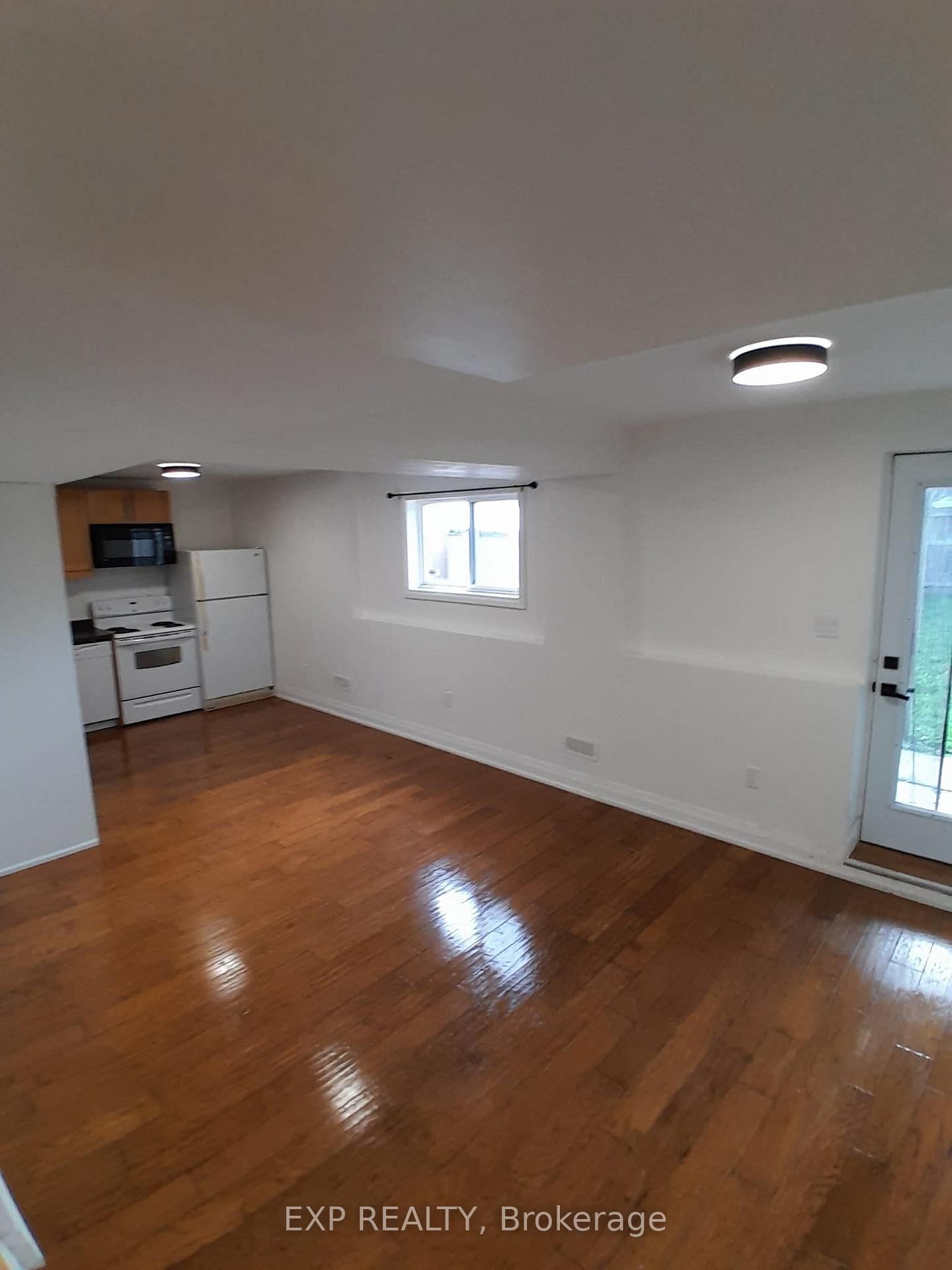Photo 12 of 306 Johnson Street, Barrie, Georgian Drive — HOMEH