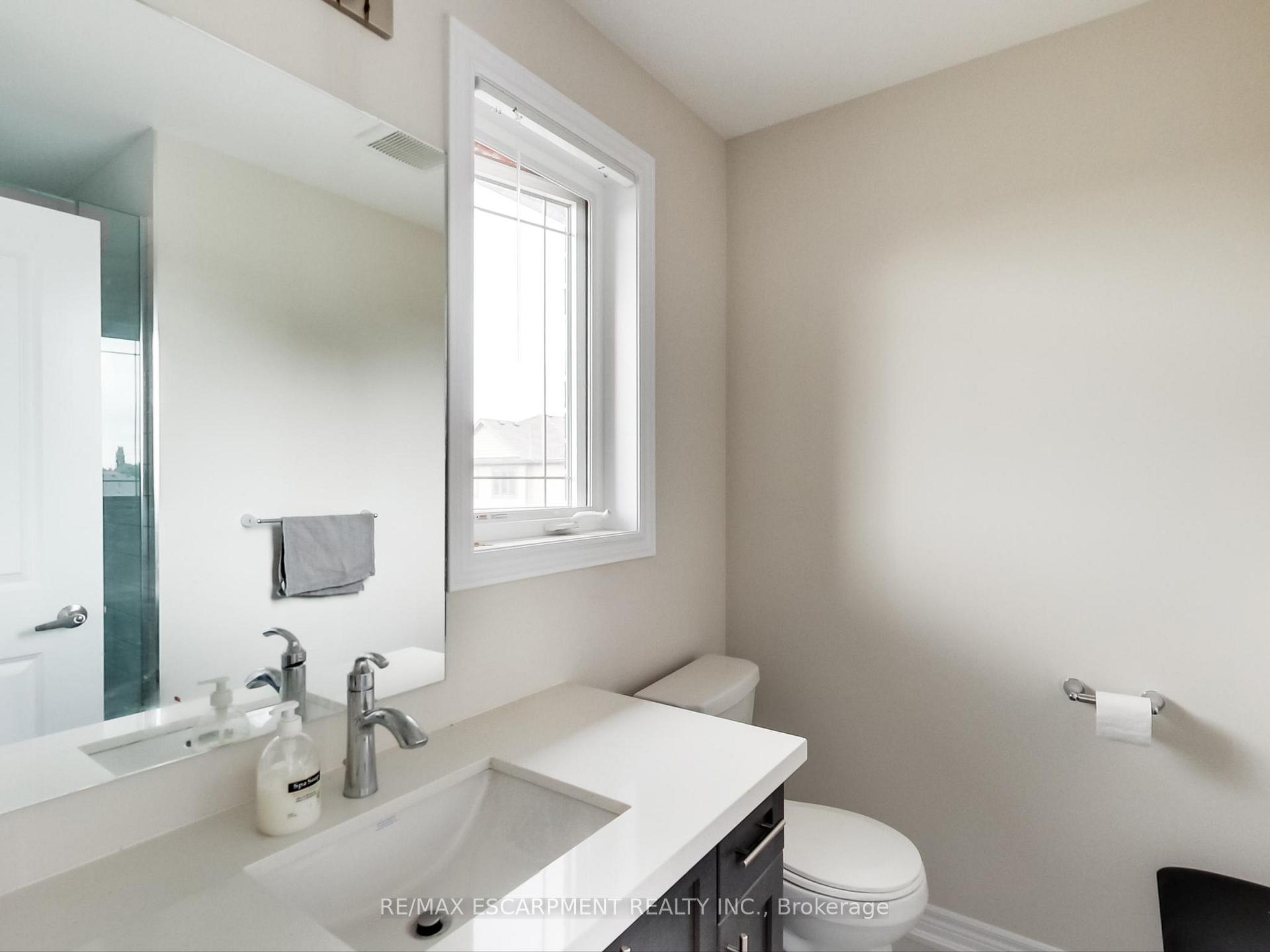 Photo 26 of Unit 23, 19 Picardy Drive, Hamilton, Stoney Creek — HOMEH