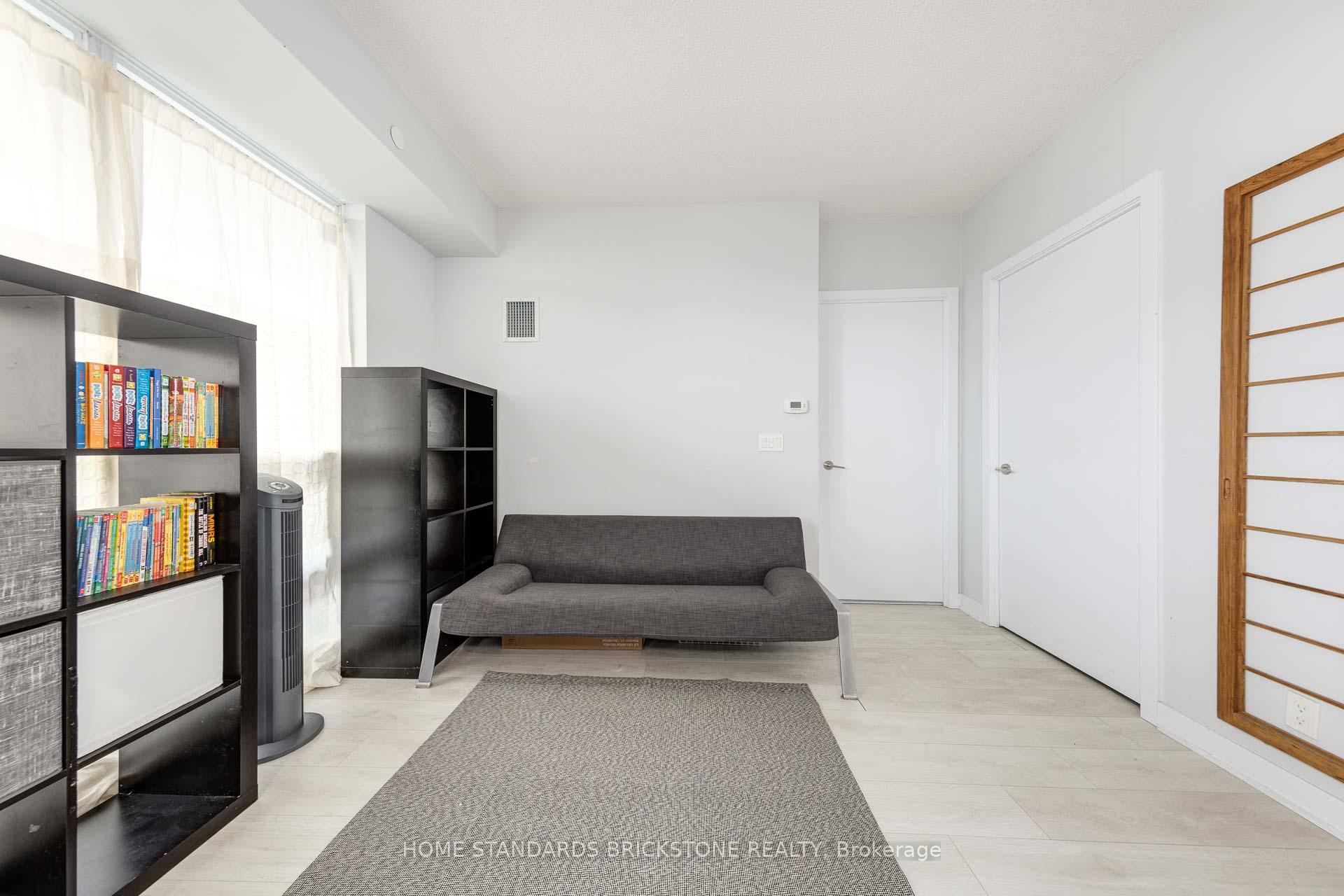 Photo 15 of Unit 3511, 2221 Yonge Street, Toronto, Mount Pleasant West — HOMEH