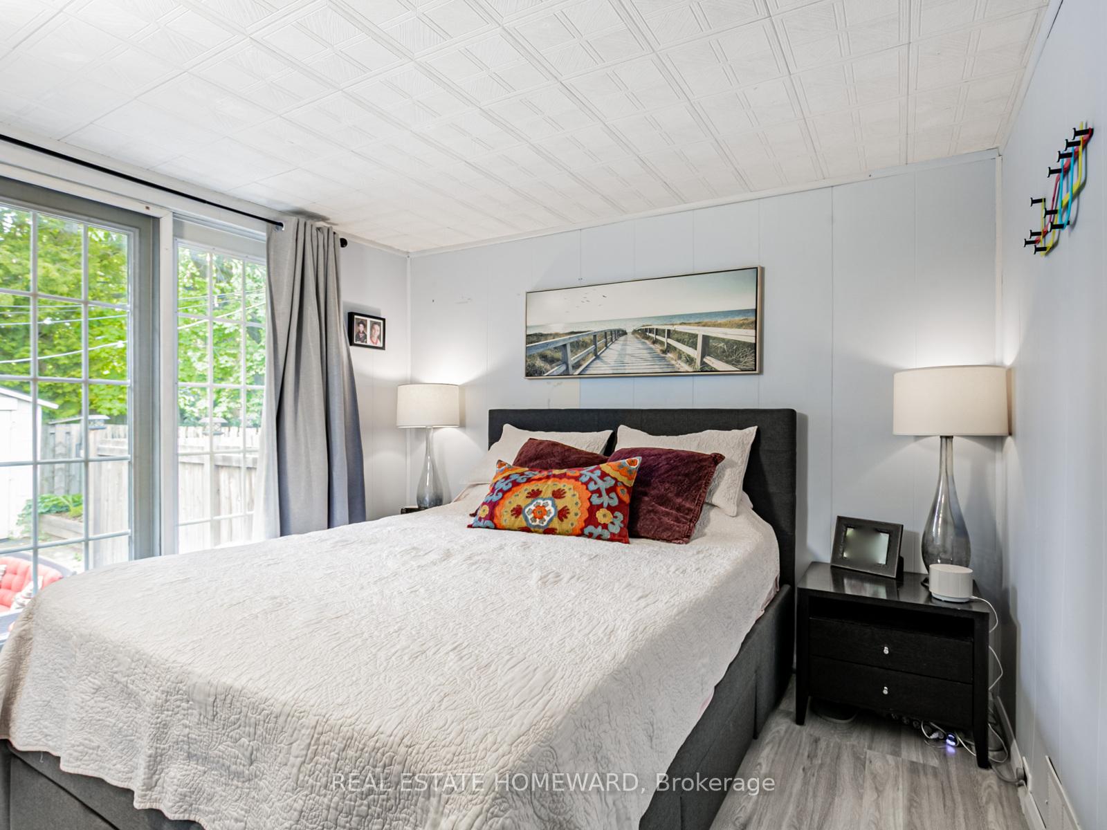Photo 24 of 64 Frater Avenue, Toronto, East York — HOMEH