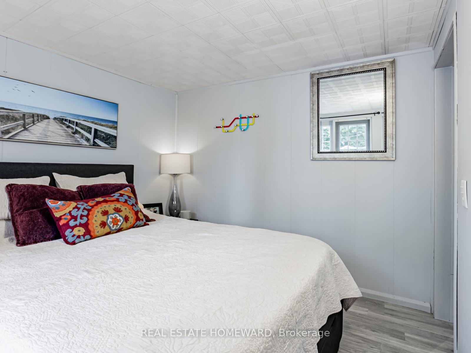 Photo 23 of 64 Frater Avenue, Toronto, East York — HOMEH