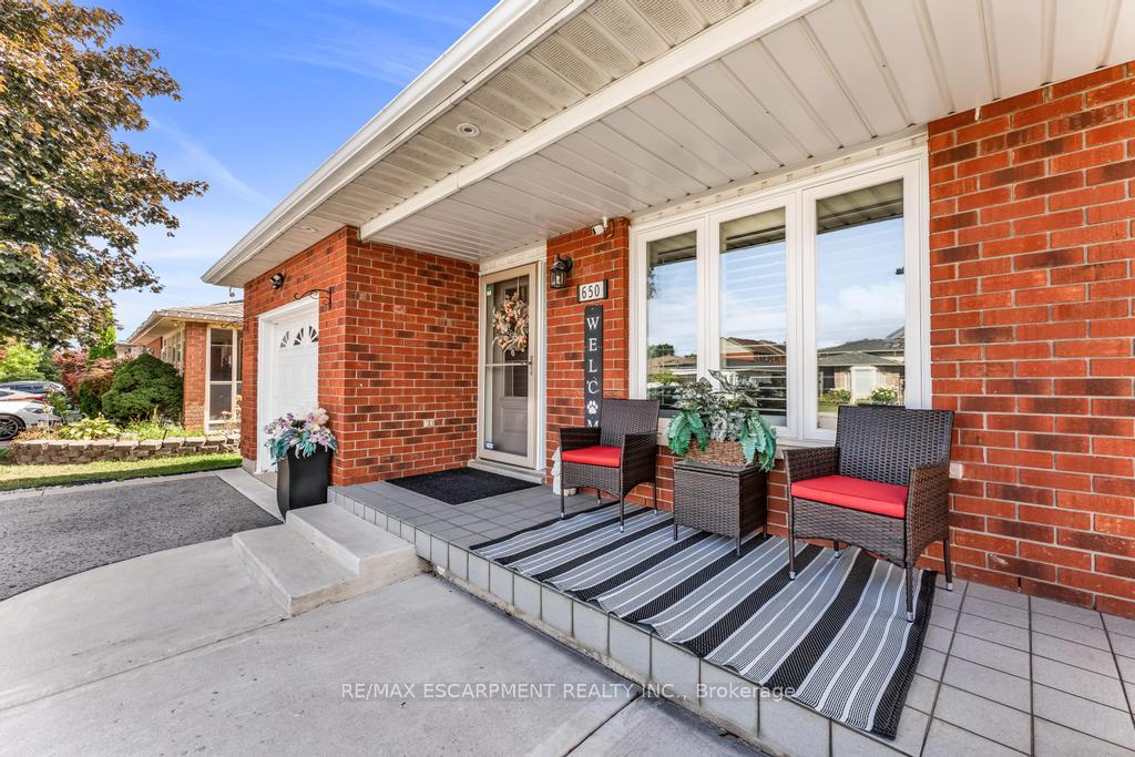Photo 8 of 650 Acadia Drive, Hamilton, Rushdale — HOMEH