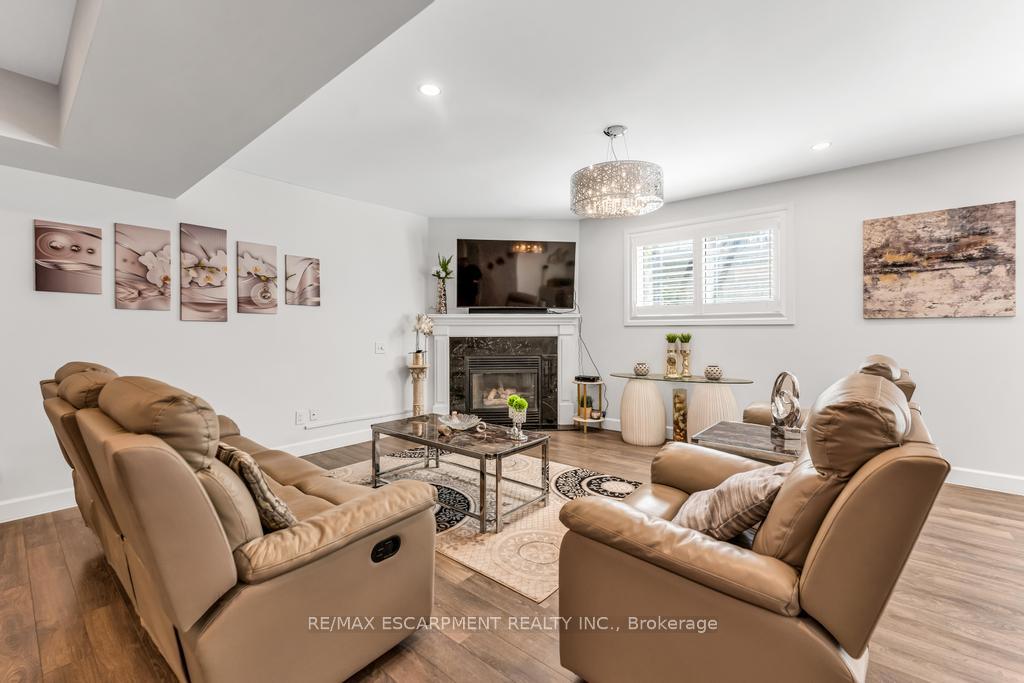 Photo 10 of 650 Acadia Drive, Hamilton, Rushdale — HOMEH
