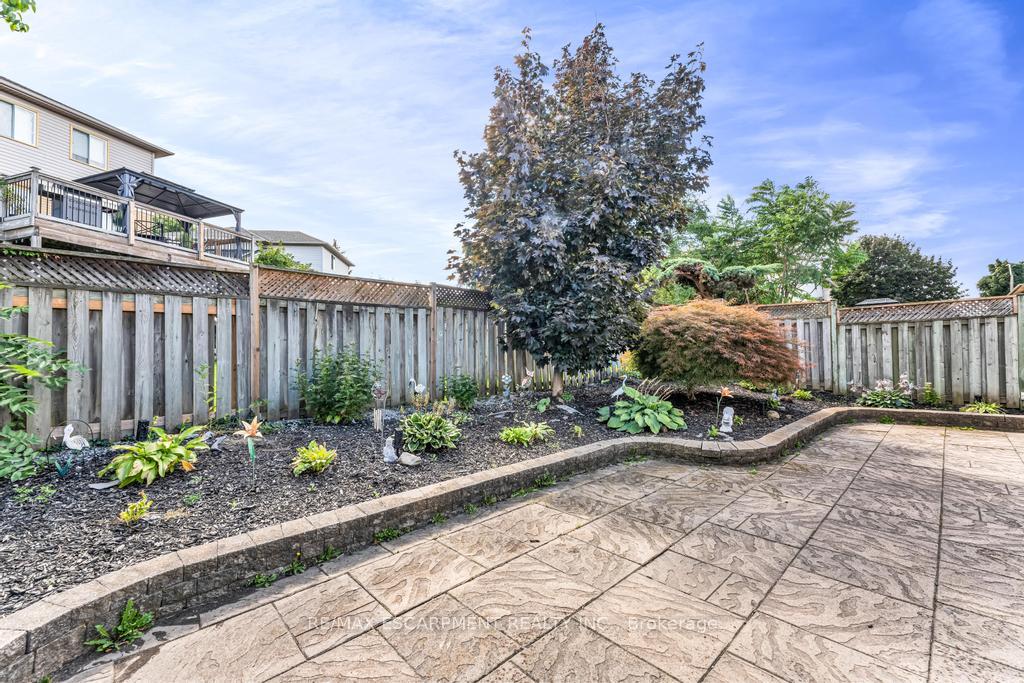 Photo 23 of 650 Acadia Drive, Hamilton, Rushdale — HOMEH