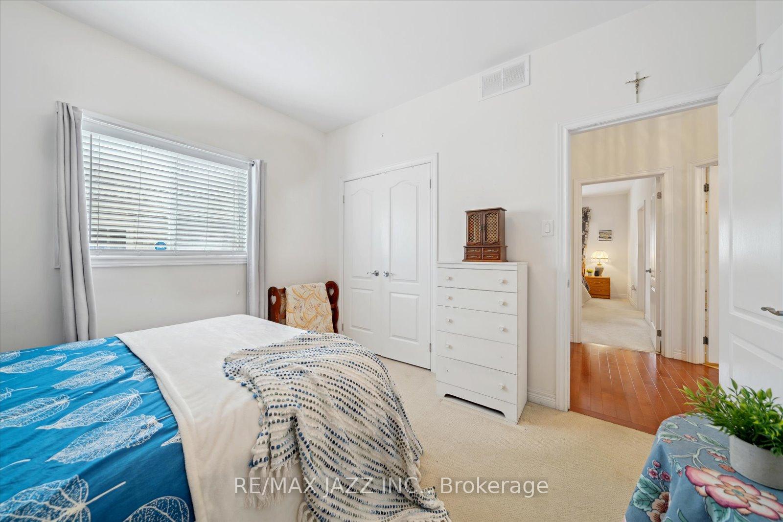 Photo 28 of 802 Coldstream Drive, Oshawa, Taunton — HOMEH