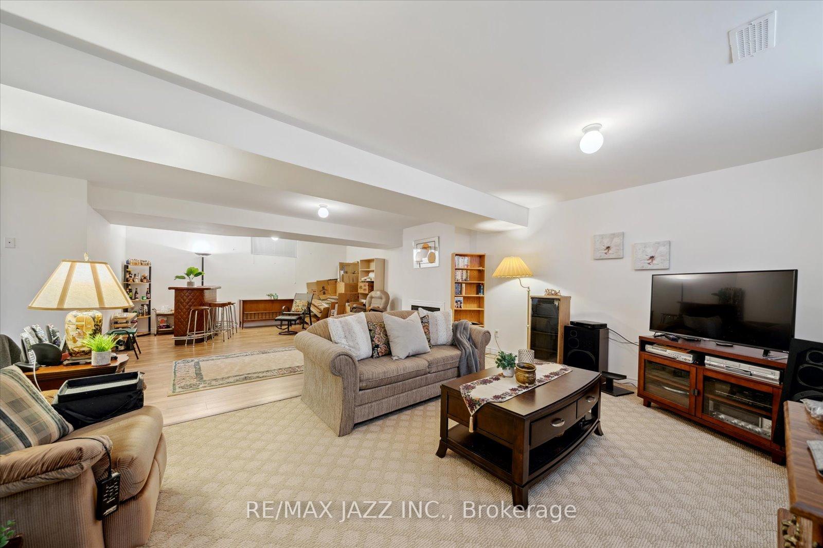 Photo 27 of 802 Coldstream Drive, Oshawa, Taunton — HOMEH
