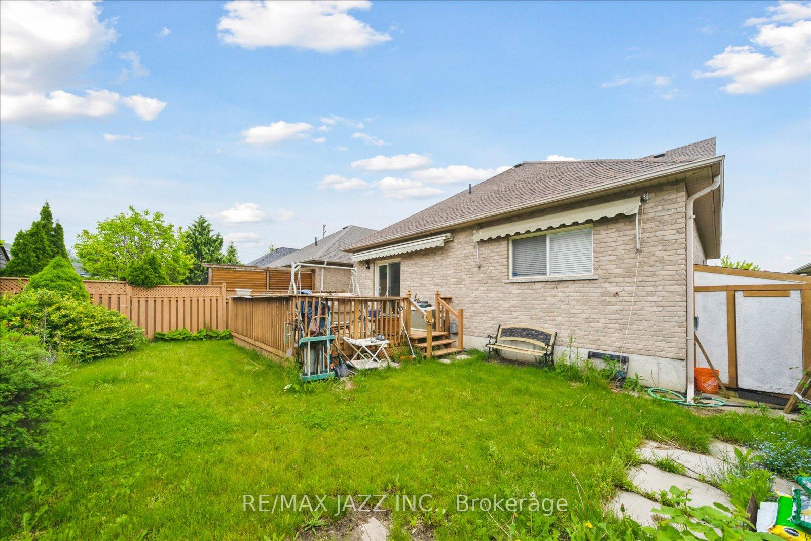 Photo 39 of 802 Coldstream Drive, Oshawa, Taunton — HOMEH