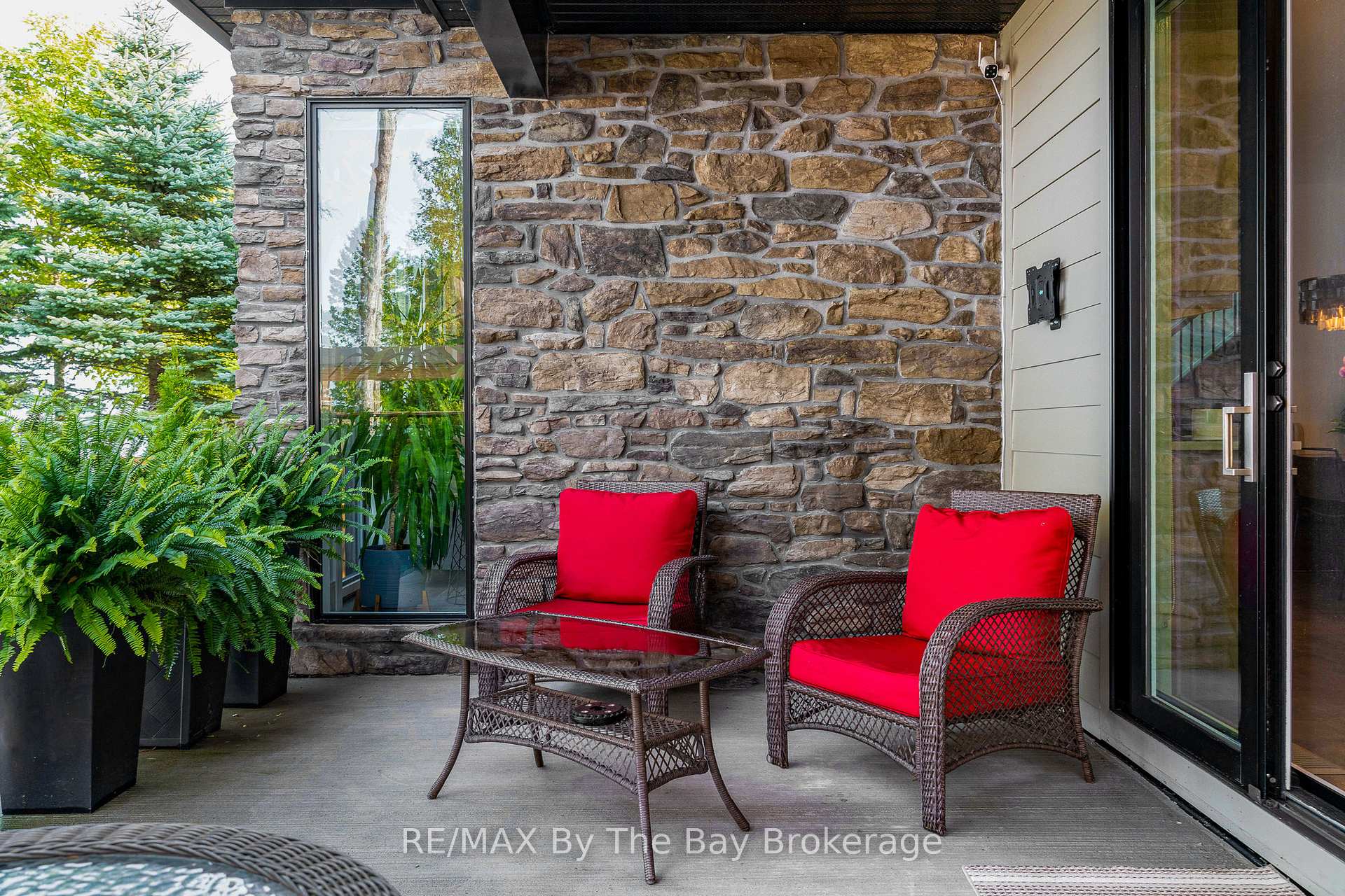 Photo 16 of 2206 Tiny Beaches Road S, Tiny, Rural Tiny — HOMEH