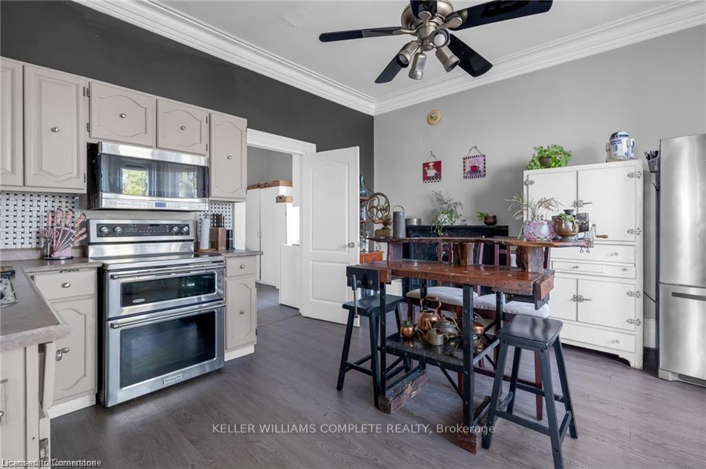 Photo 5 of 155 Bishopsgate Road, Brant, Burford — HOMEH