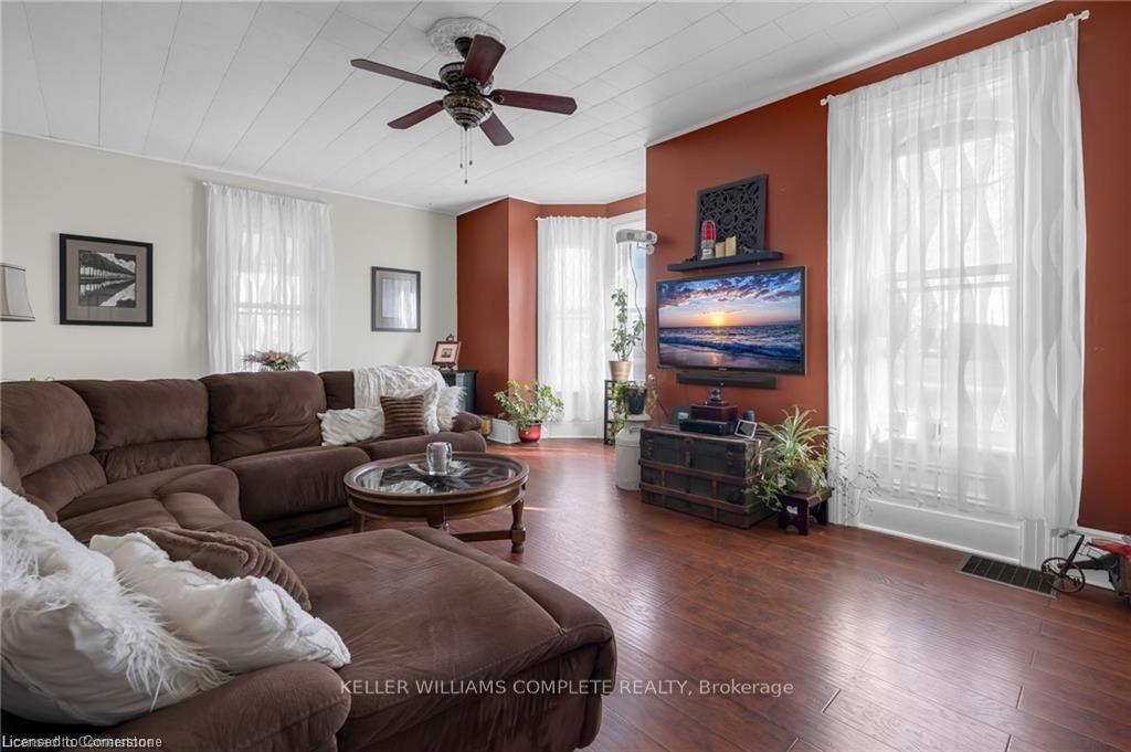 Photo 12 of 155 Bishopsgate Road, Brant, Burford — HOMEH