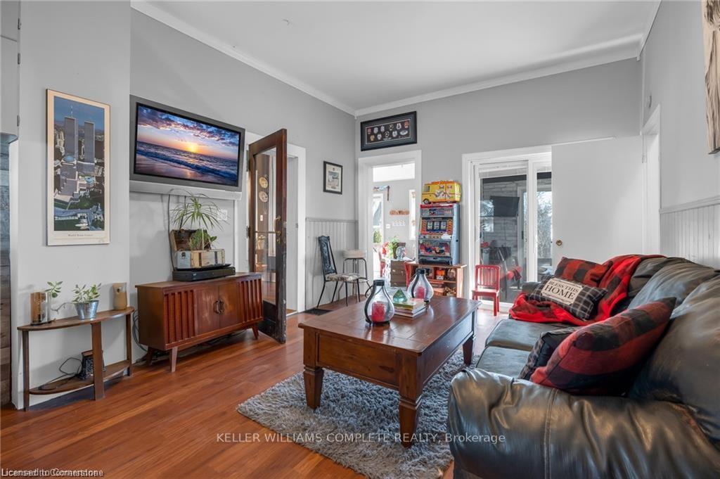 Photo 17 of 155 Bishopsgate Road, Brant, Burford — HOMEH