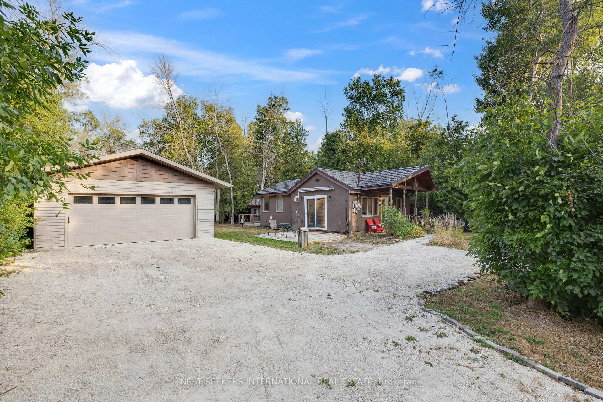 Photo 4 of 15 Edgar Road, Collingwood — HOMEH