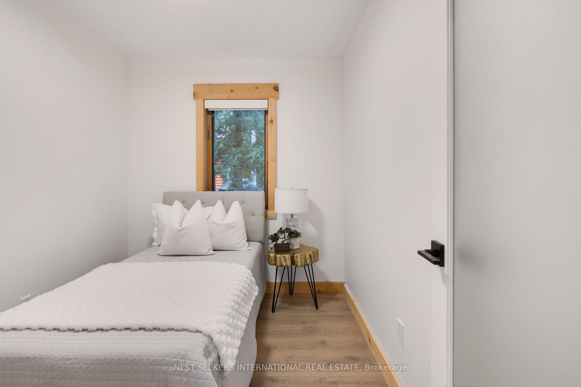 Photo 24 of 15 Edgar Road, Collingwood — HOMEH