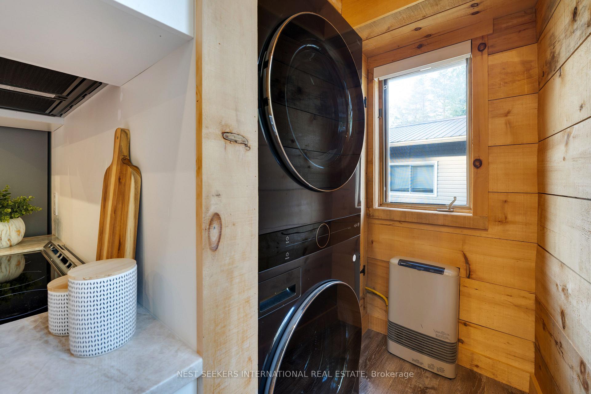 Photo 32 of 15 Edgar Road, Collingwood — HOMEH