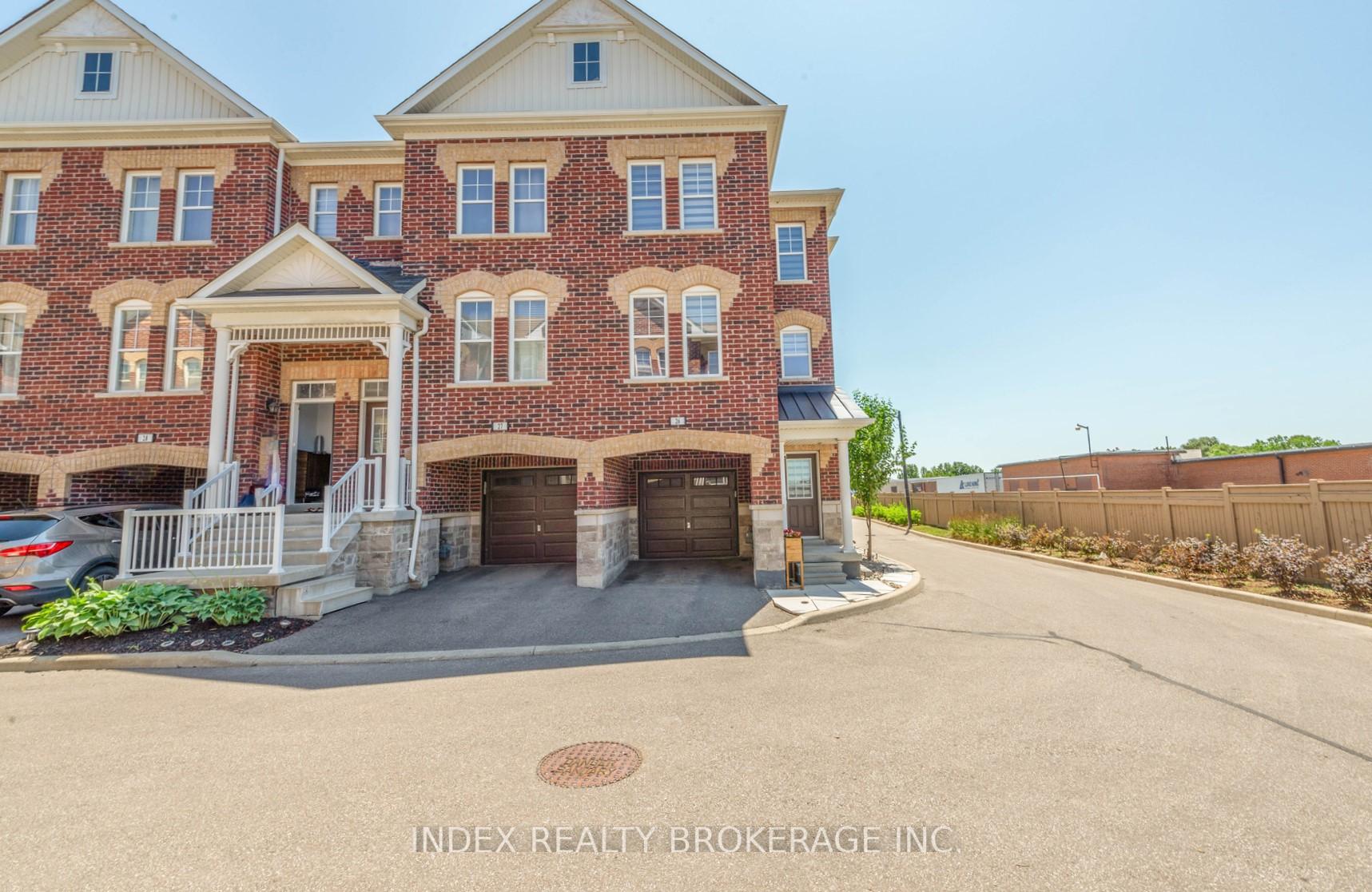 Photo 1 of Unit 26, 10 Porter Avenue, Vaughan, West Woodbridge — HOMEH