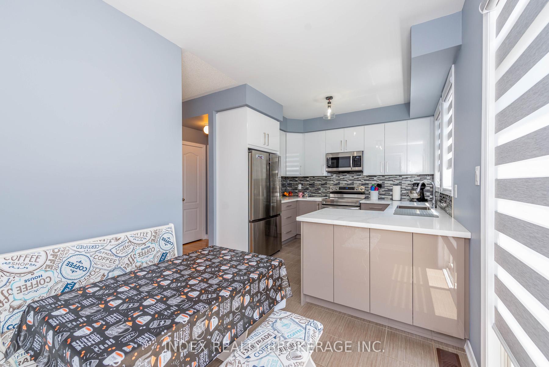 Photo 24 of Unit 26, 10 Porter Avenue, Vaughan, West Woodbridge — HOMEH