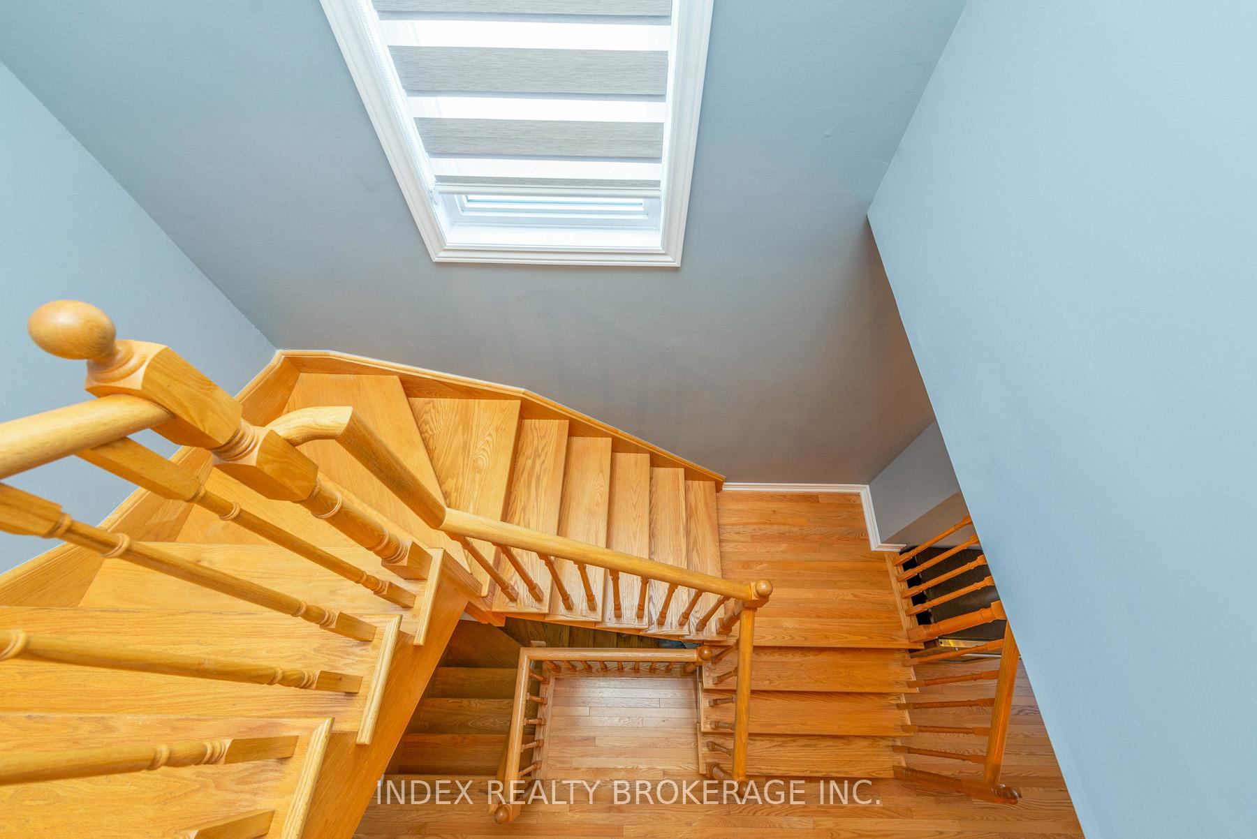 Photo 28 of Unit 26, 10 Porter Avenue, Vaughan, West Woodbridge — HOMEH