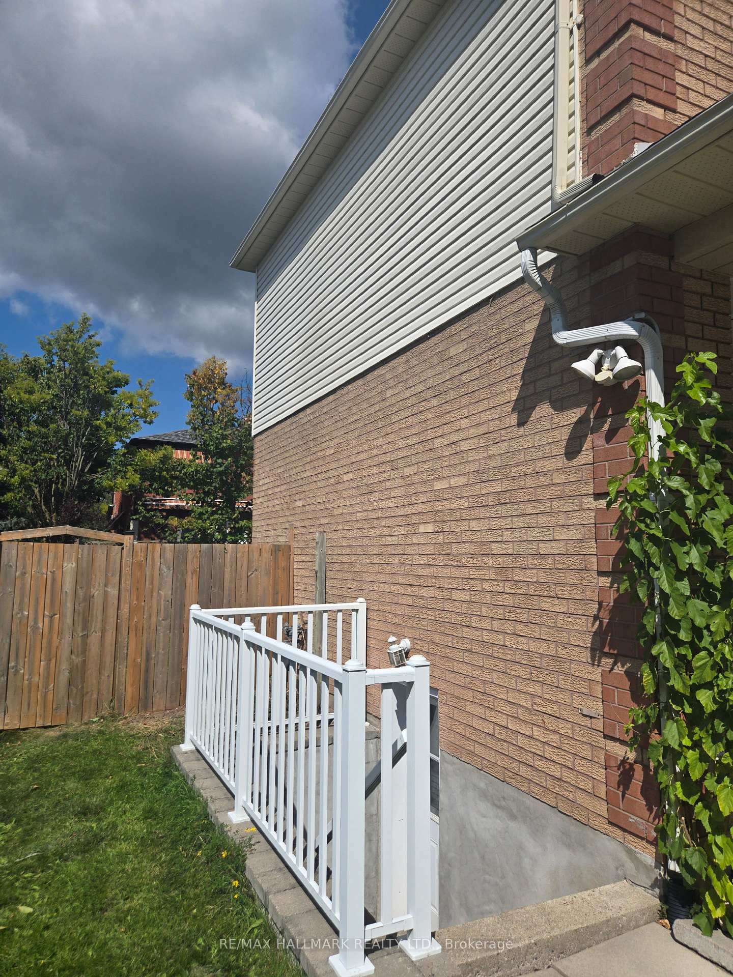 Photo 9 of Unit BSMT, 52 Burke Drive, Barrie, West Bayfield — HOMEH