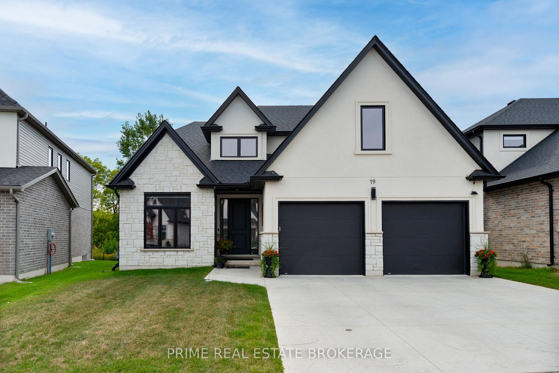 Photo 1 of 19 Aspen Circle, Thames Centre, Thorndale — HOMEH