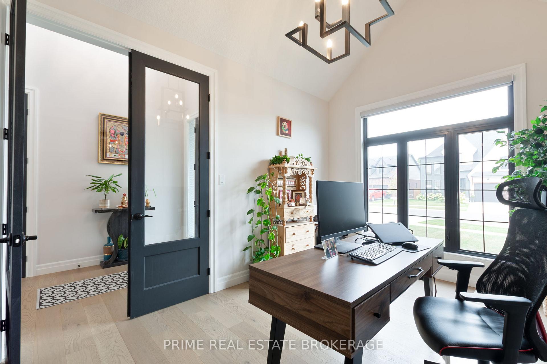 Photo 34 of 19 Aspen Circle, Thames Centre, Thorndale — HOMEH