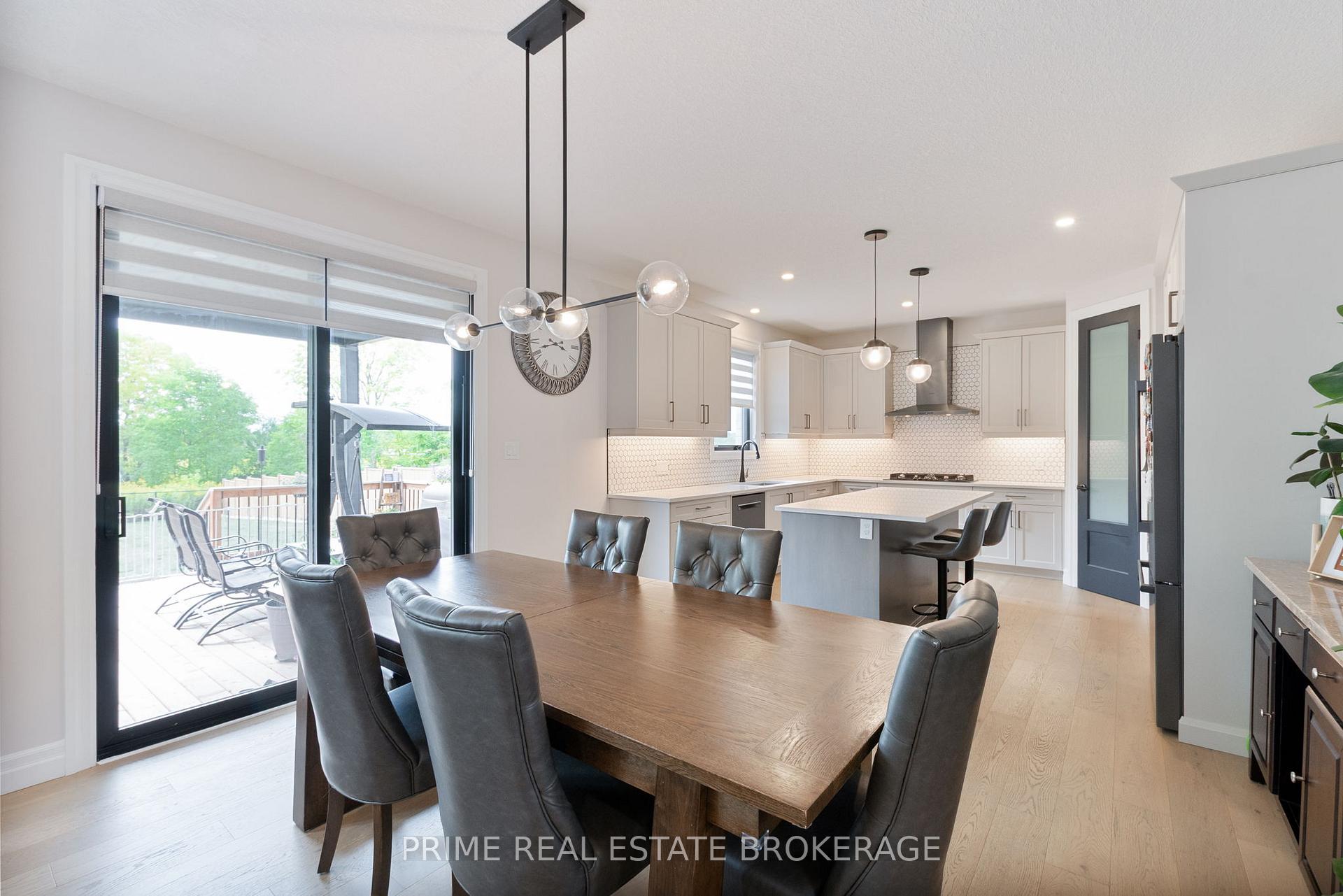 Photo 18 of 19 Aspen Circle, Thames Centre, Thorndale — HOMEH