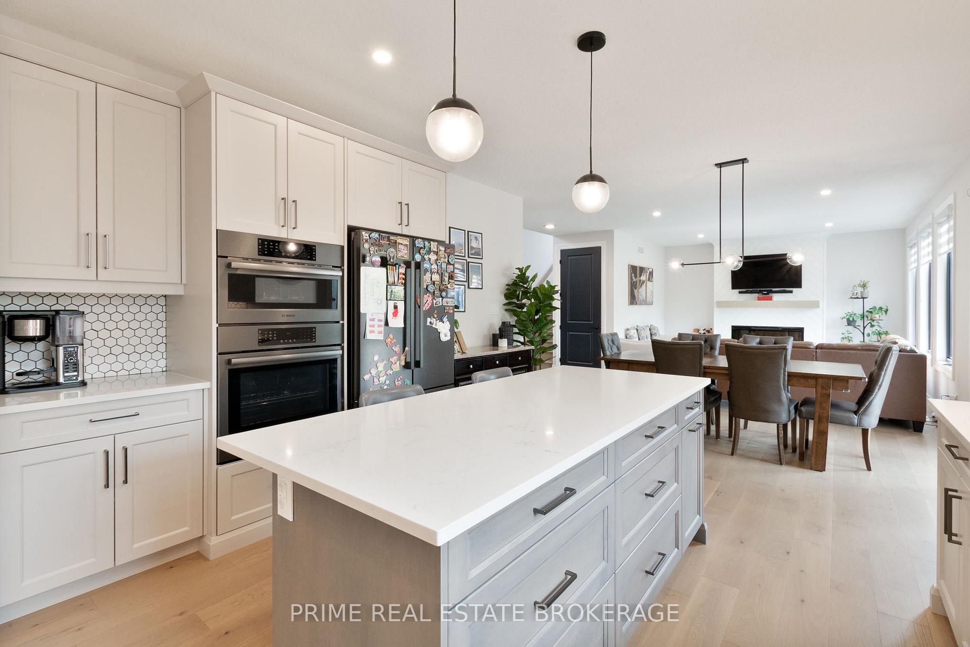 Photo 35 of 19 Aspen Circle, Thames Centre, Thorndale — HOMEH