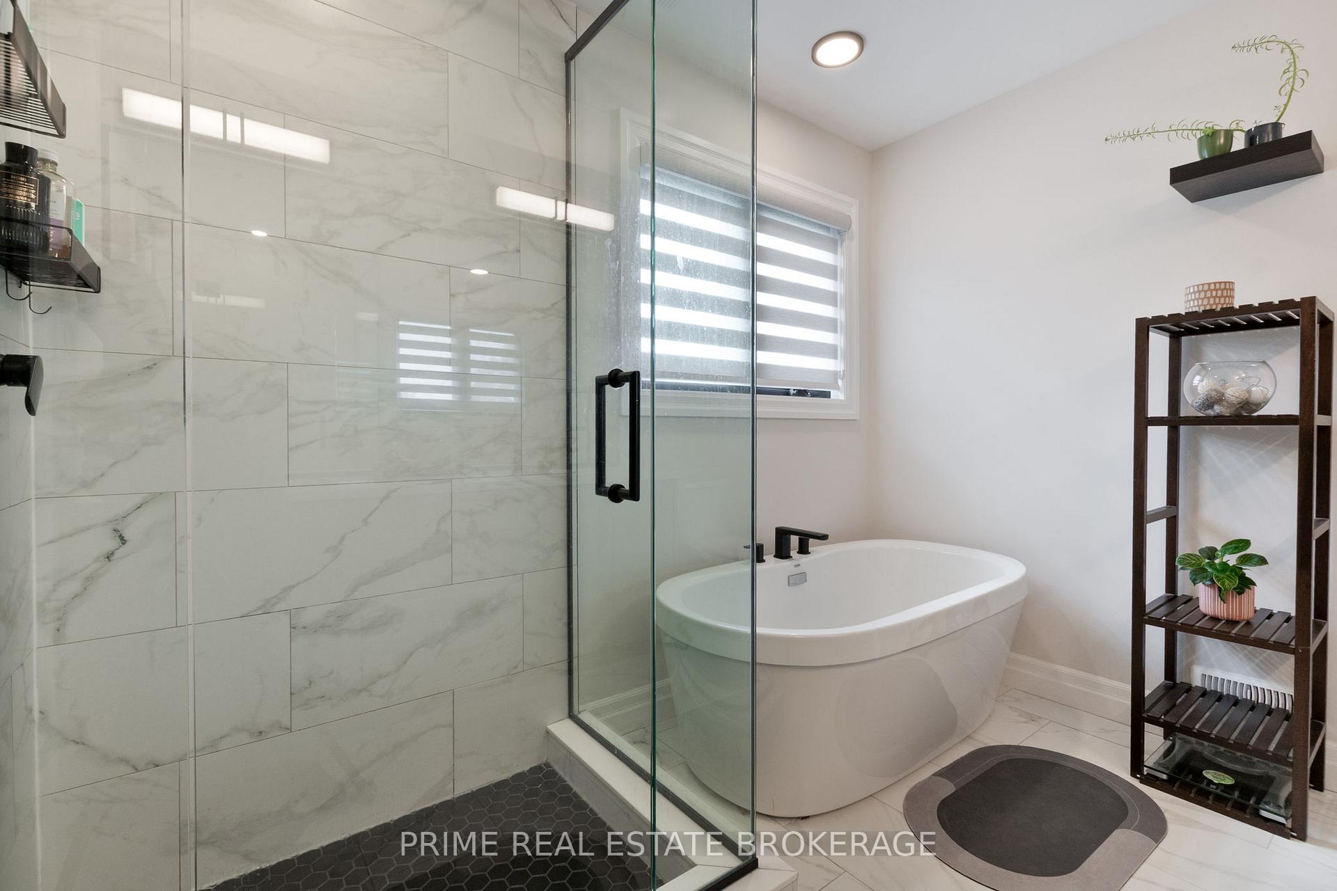 Photo 28 of 19 Aspen Circle, Thames Centre, Thorndale — HOMEH