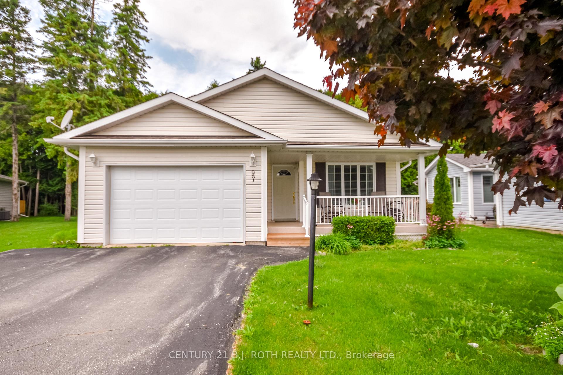 Photo 1 of 97 Pennsylvania Avenue, Wasaga Beach — HOMEH