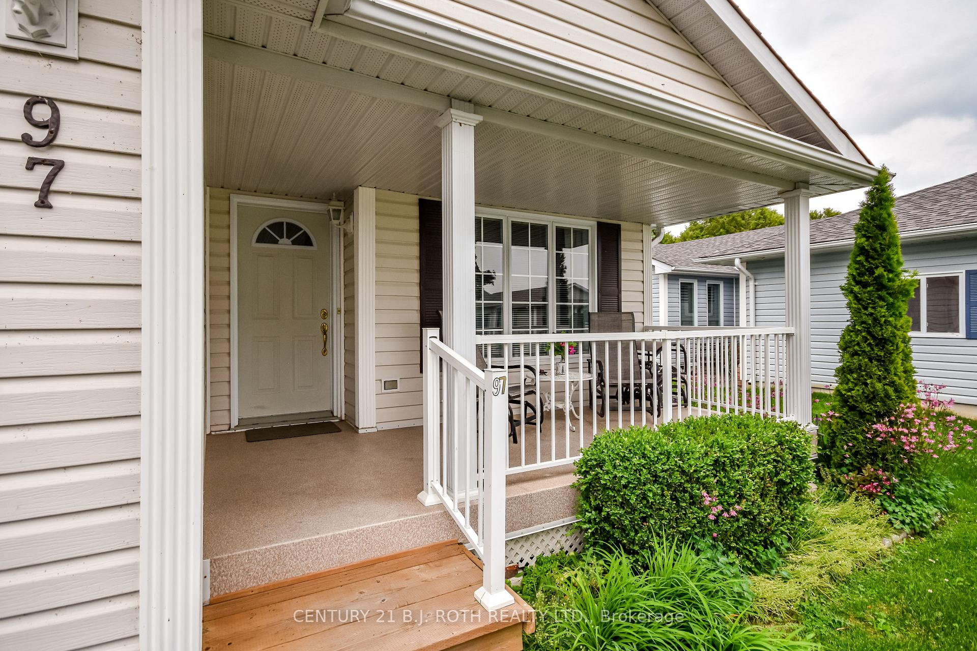 Photo 7 of 97 Pennsylvania Avenue, Wasaga Beach — HOMEH