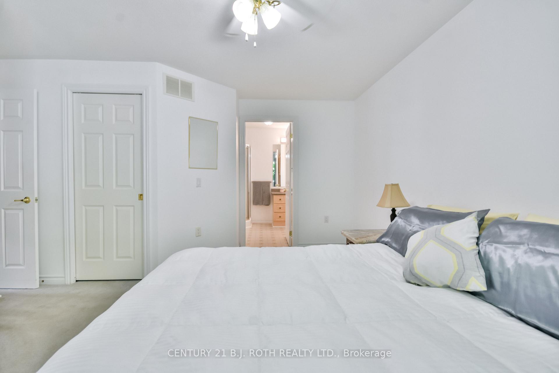 Photo 3 of 97 Pennsylvania Avenue, Wasaga Beach — HOMEH