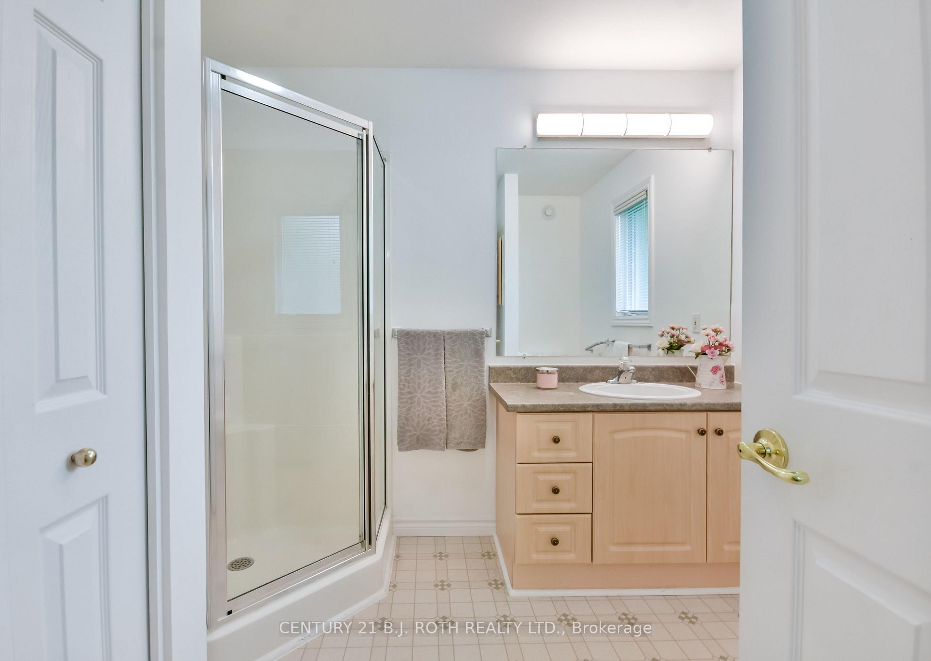 Photo 13 of 97 Pennsylvania Avenue, Wasaga Beach — HOMEH