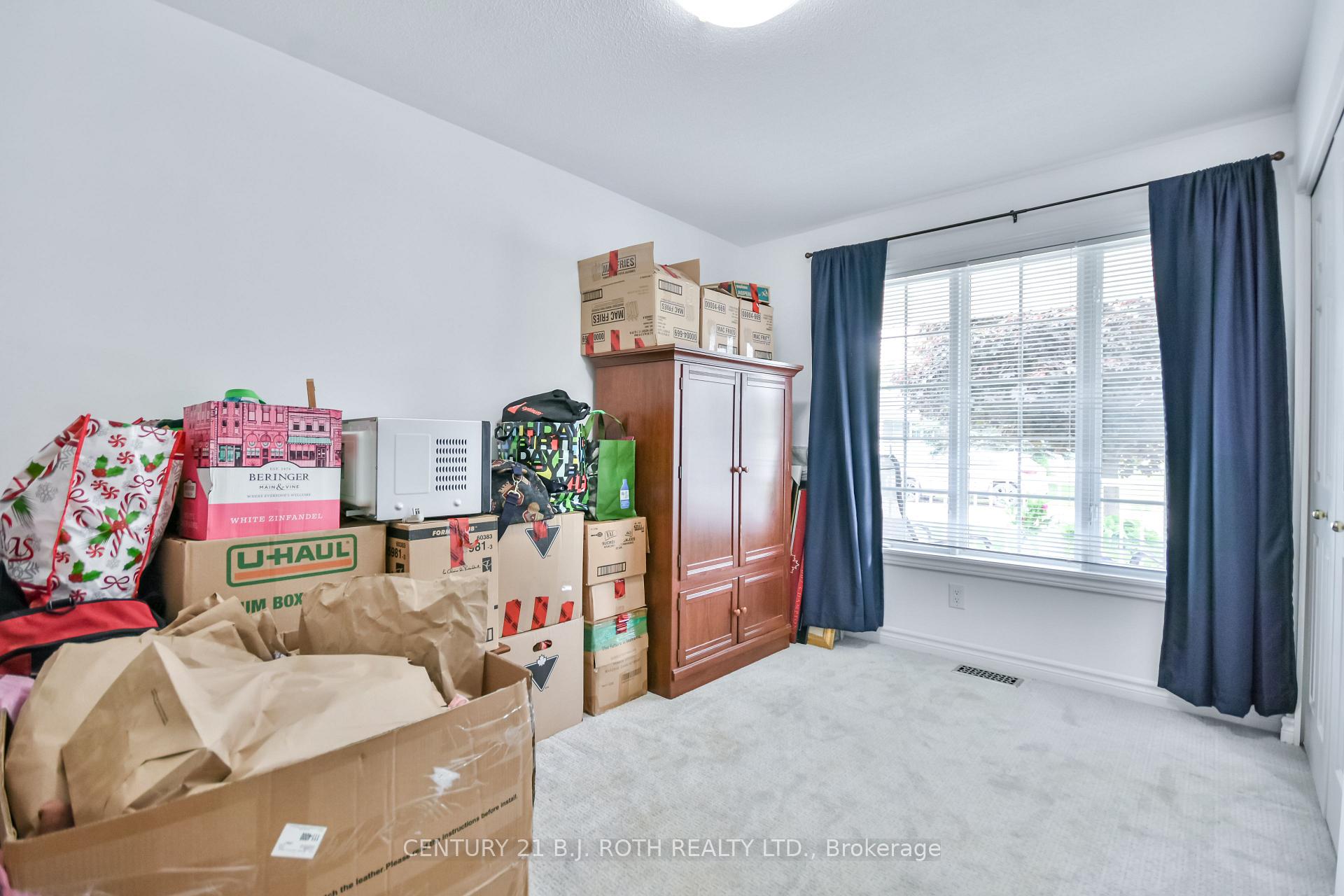Photo 16 of 97 Pennsylvania Avenue, Wasaga Beach — HOMEH