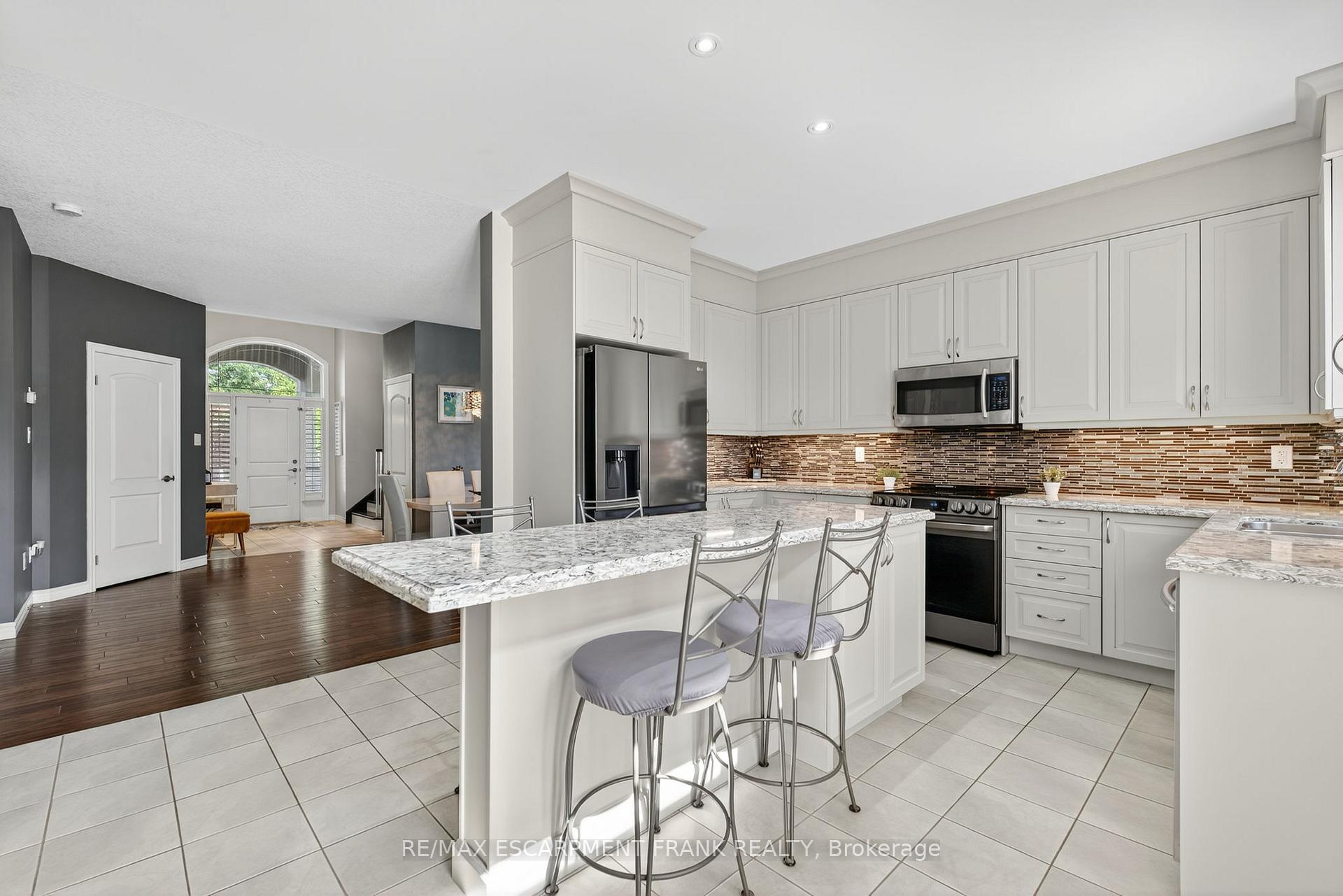 Photo 8 of 35 Purnell Drive, Hamilton, Gilbert — HOMEH