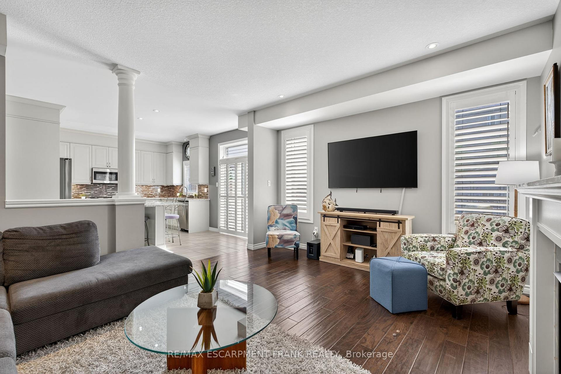 Photo 12 of 35 Purnell Drive, Hamilton, Gilbert — HOMEH