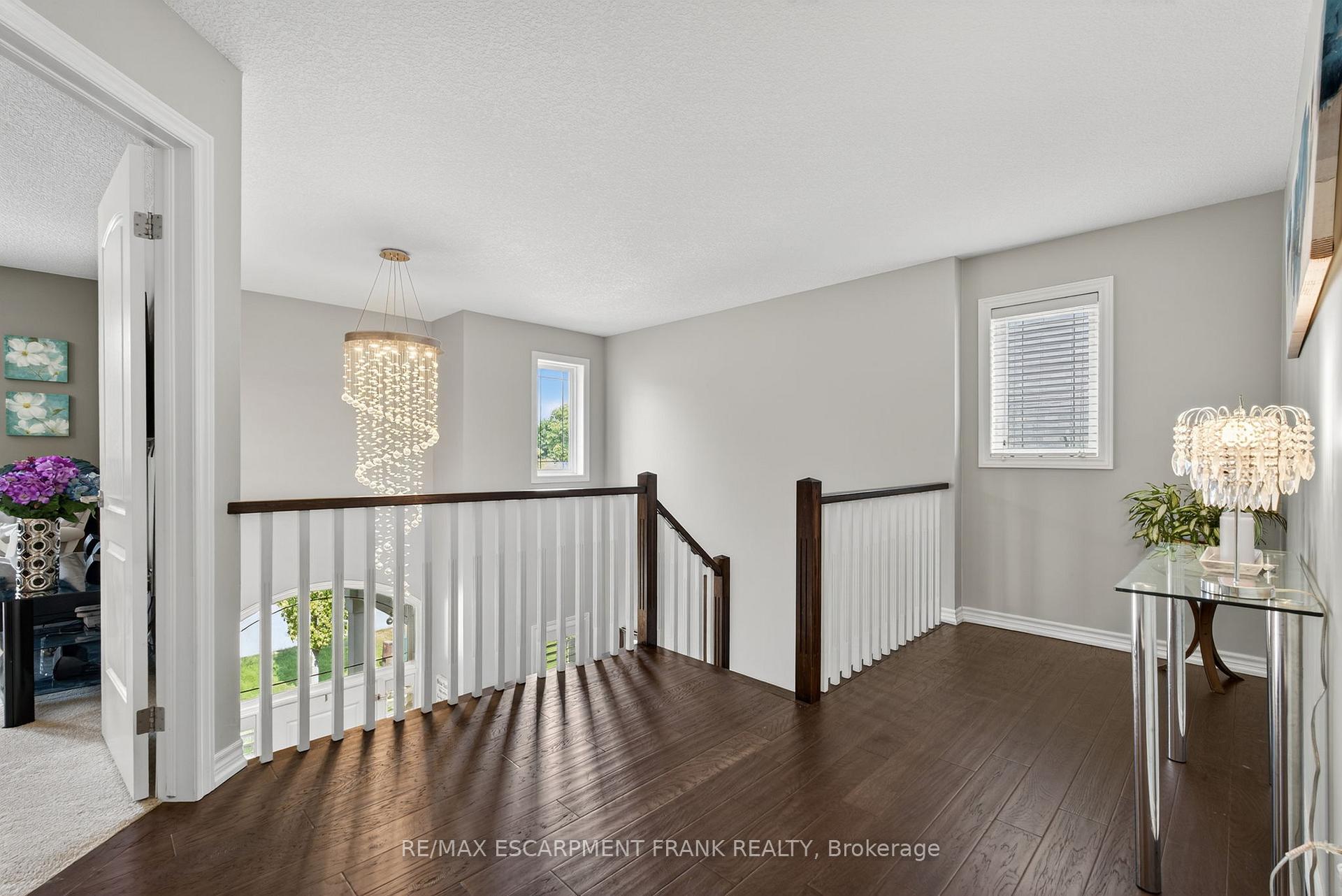 Photo 19 of 35 Purnell Drive, Hamilton, Gilbert — HOMEH