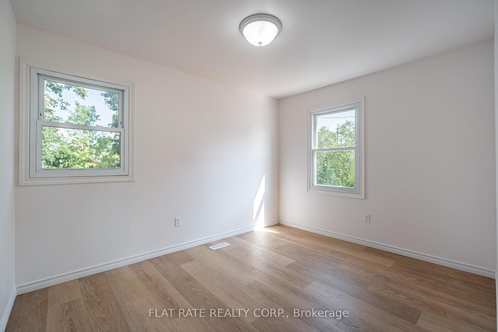 Photo 10 of 460 O'Connell Road, Peterborough, Ashburnham Ward 4 — HOMEH