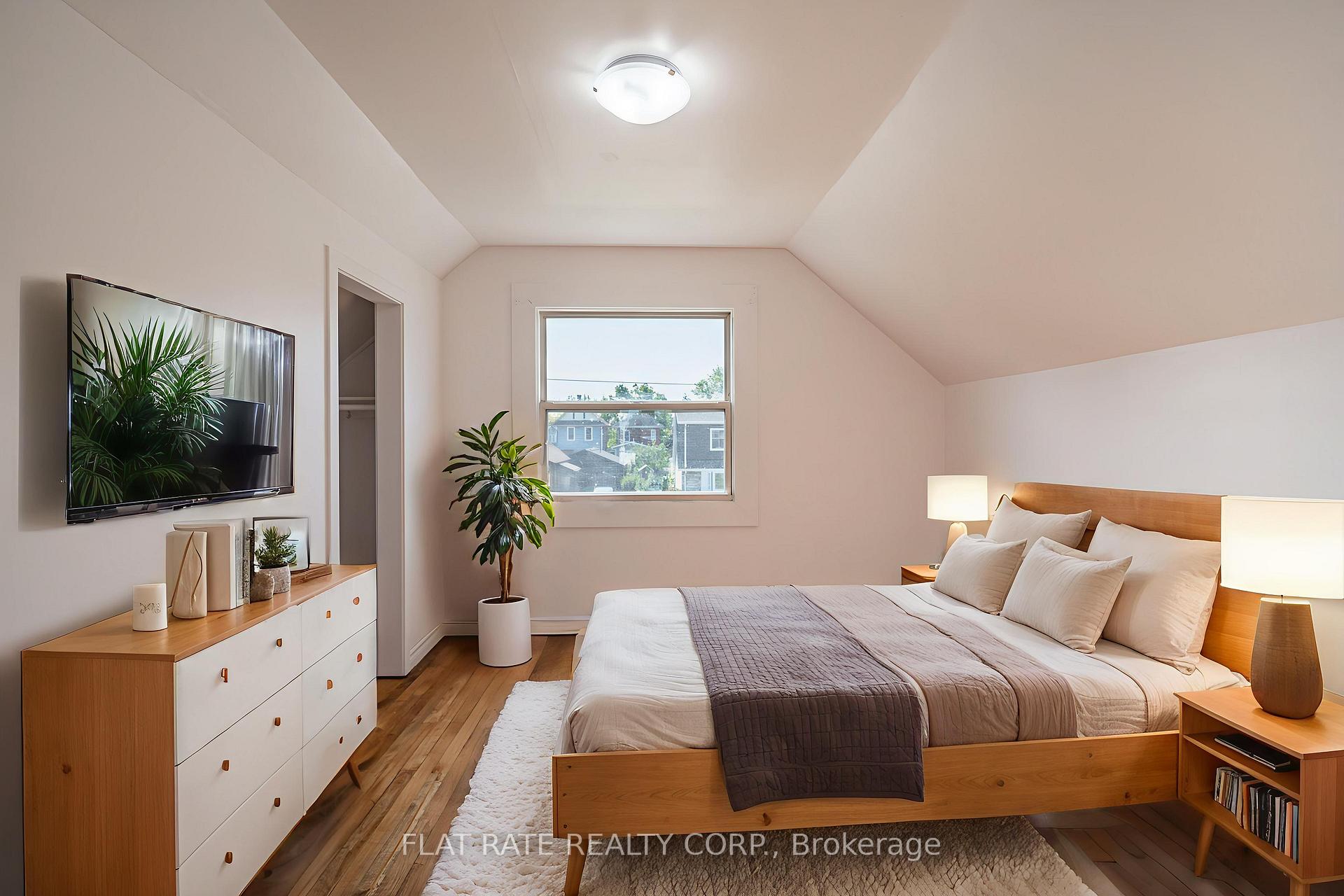 Photo 13 of 460 O'Connell Road, Peterborough, Ashburnham Ward 4 — HOMEH