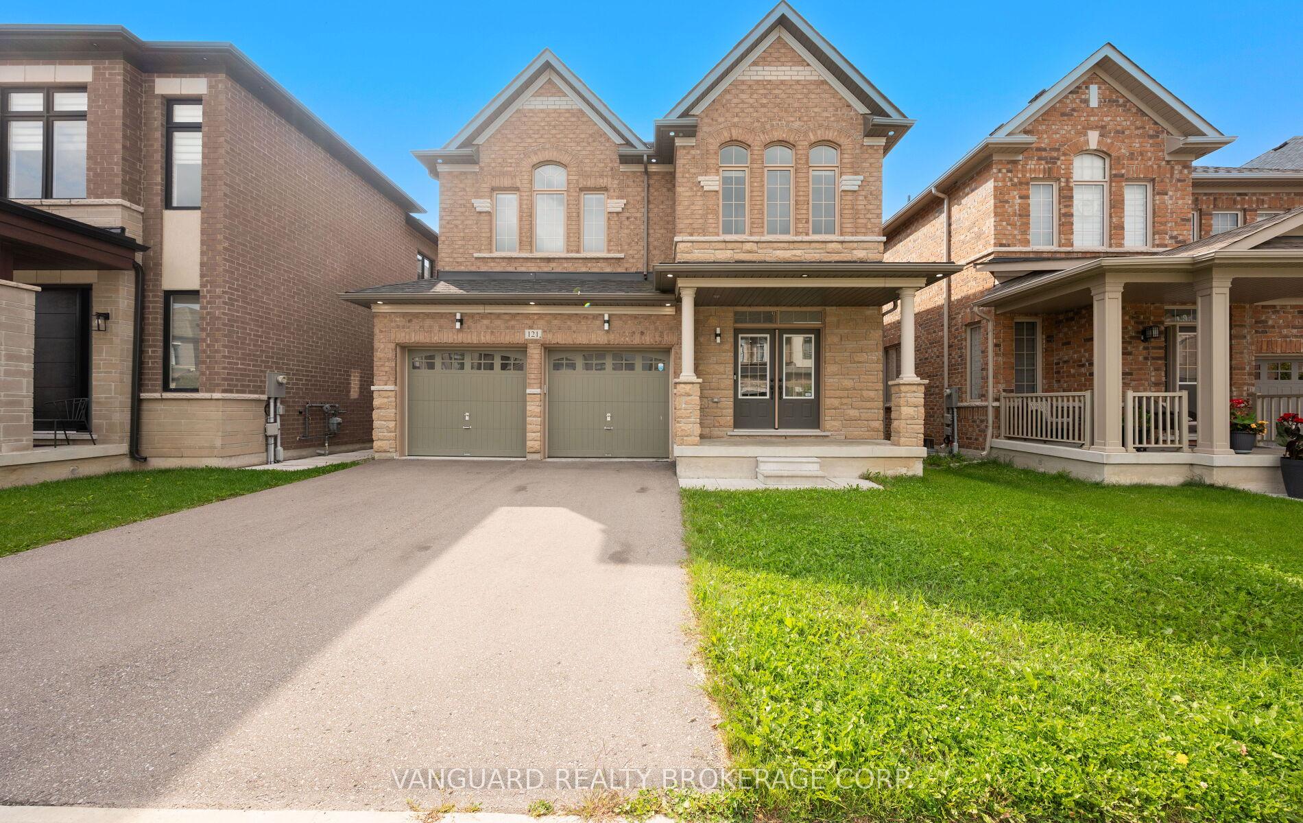 Photo 7 of 121 Alistair Crescent, Vaughan, Kleinburg — HOMEH