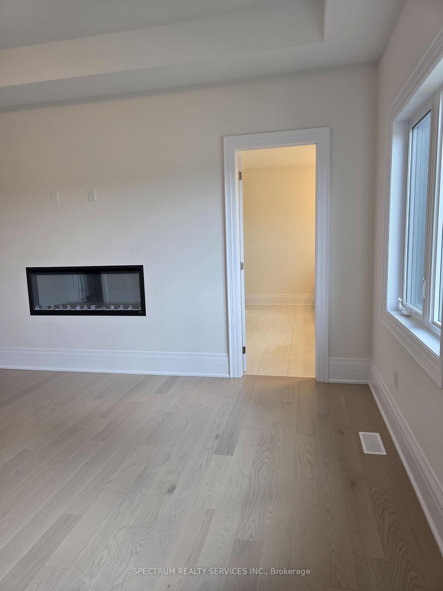 Photo 23 of 32 Seraville Street, Vaughan, Vellore Village — HOMEH