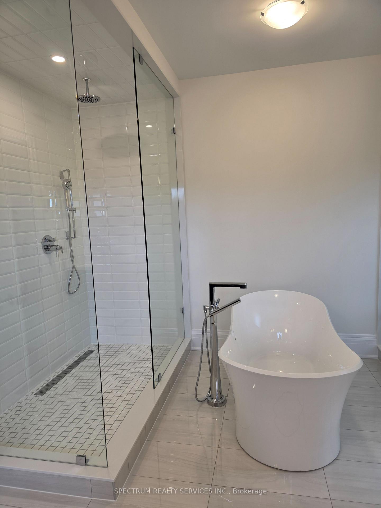 Photo 21 of 32 Seraville Street, Vaughan, Vellore Village — HOMEH