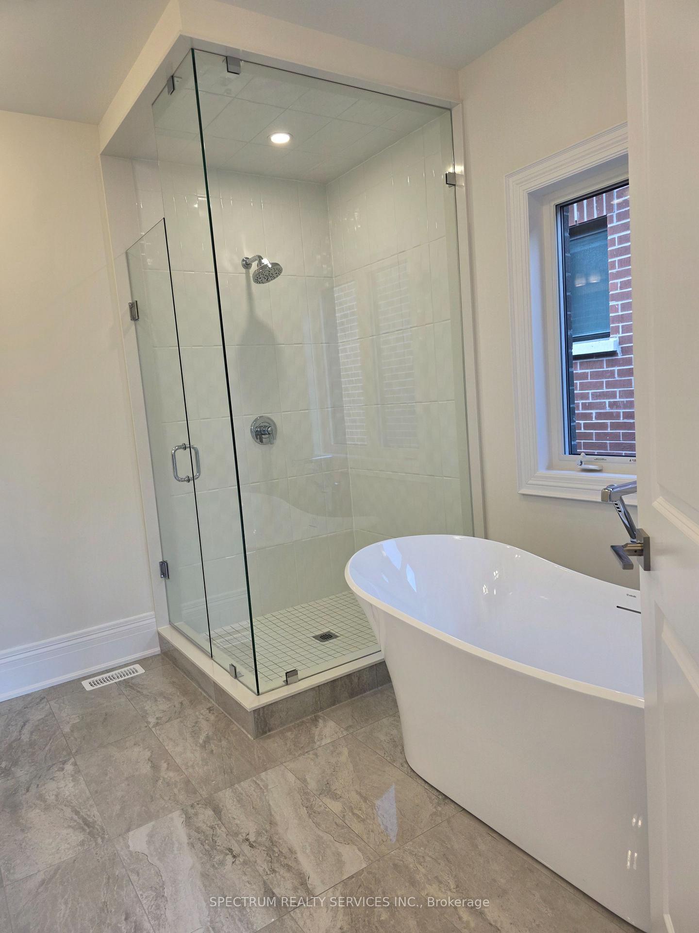 Photo 25 of 32 Seraville Street, Vaughan, Vellore Village — HOMEH