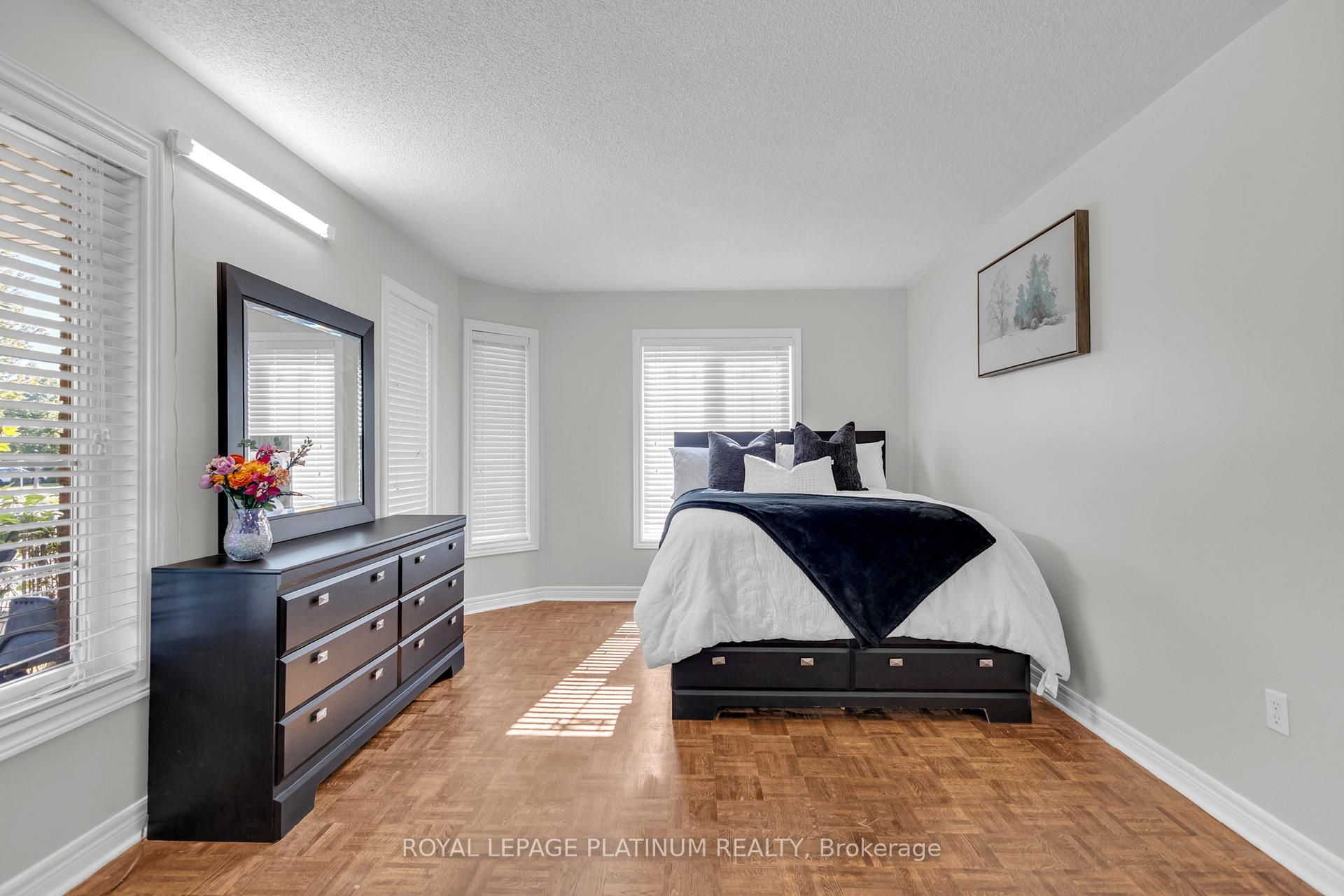 Photo 7 of 76 Baha Crescent, Brampton, Fletcher's Meadow — HOMEH