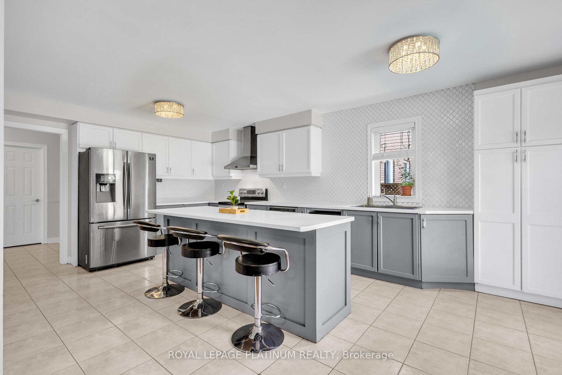 Photo 13 of 76 Baha Crescent, Brampton, Fletcher's Meadow — HOMEH