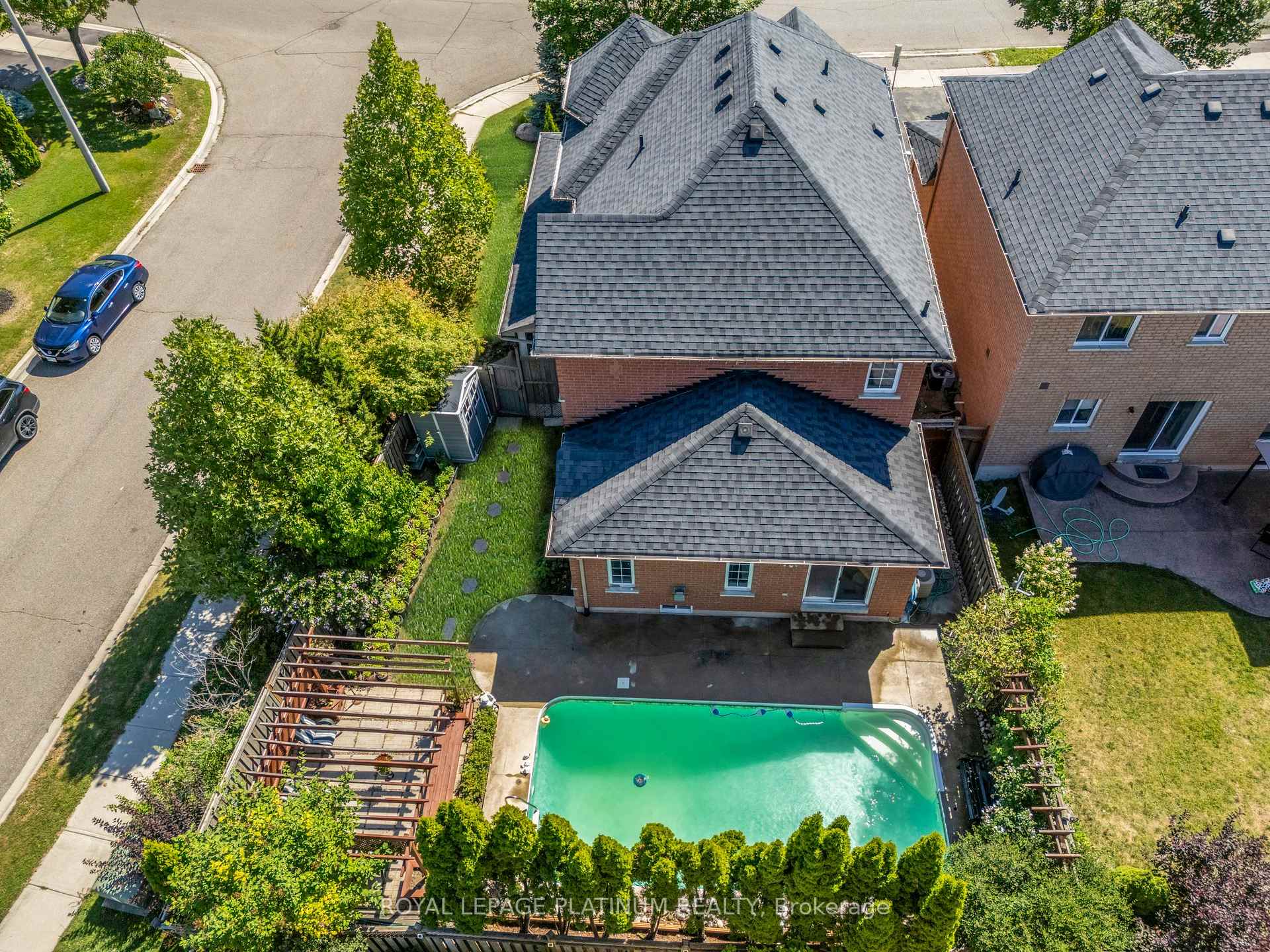 Photo 42 of 76 Baha Crescent, Brampton, Fletcher's Meadow — HOMEH