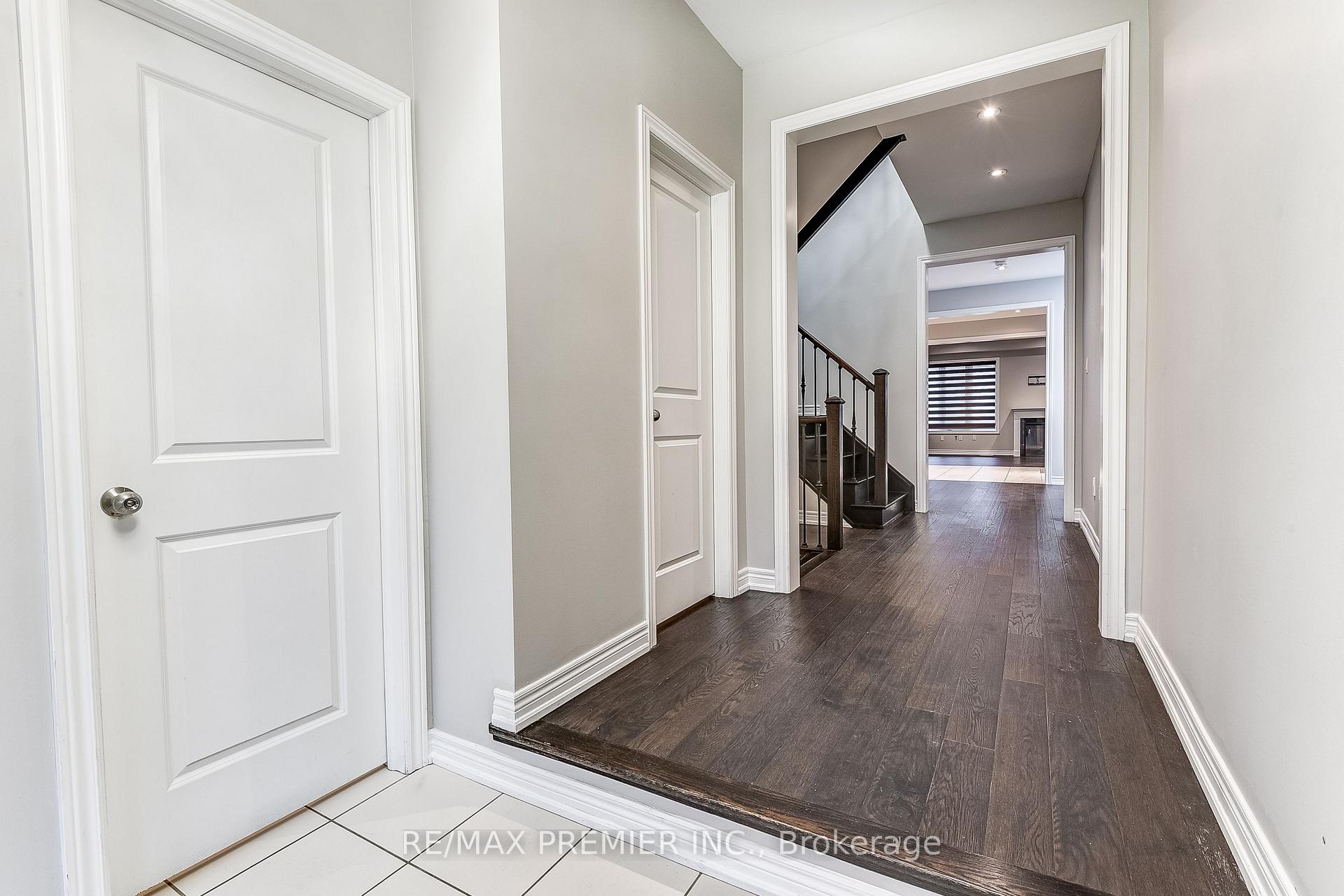 Photo 17 of 358 Clockwork Drive, Brampton, Northwest Brampton — HOMEH