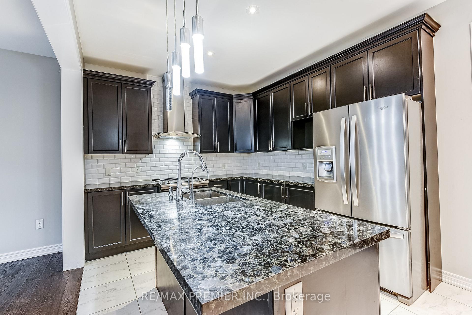 Photo 21 of 358 Clockwork Drive, Brampton, Northwest Brampton — HOMEH