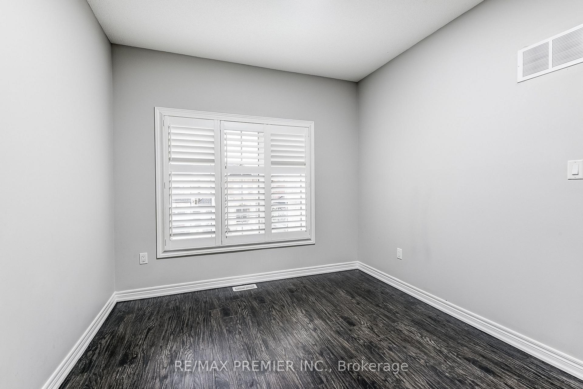 Photo 26 of 358 Clockwork Drive, Brampton, Northwest Brampton — HOMEH